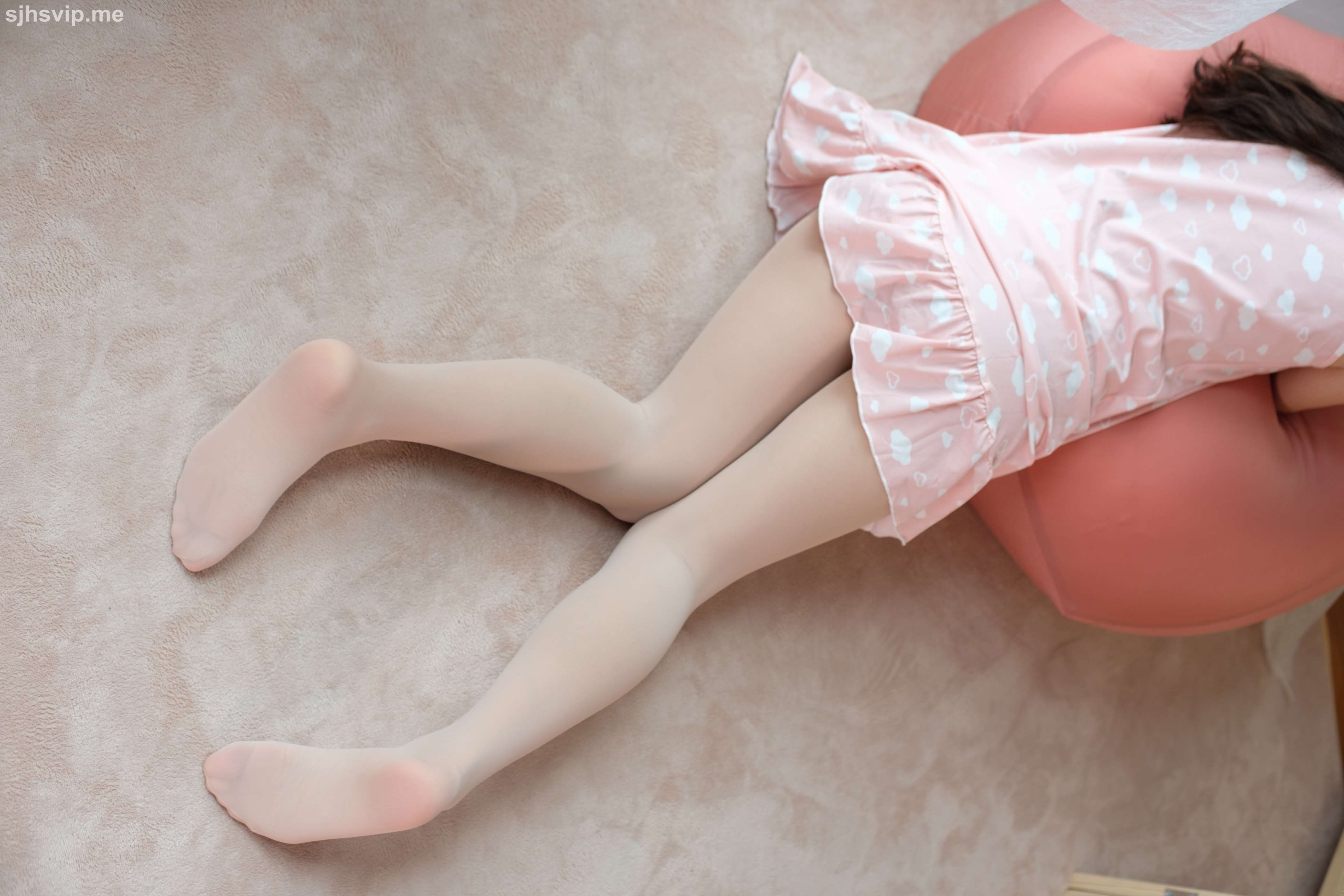 X-039 粉红小可爱的肉丝 [71P1V-1.78GB]