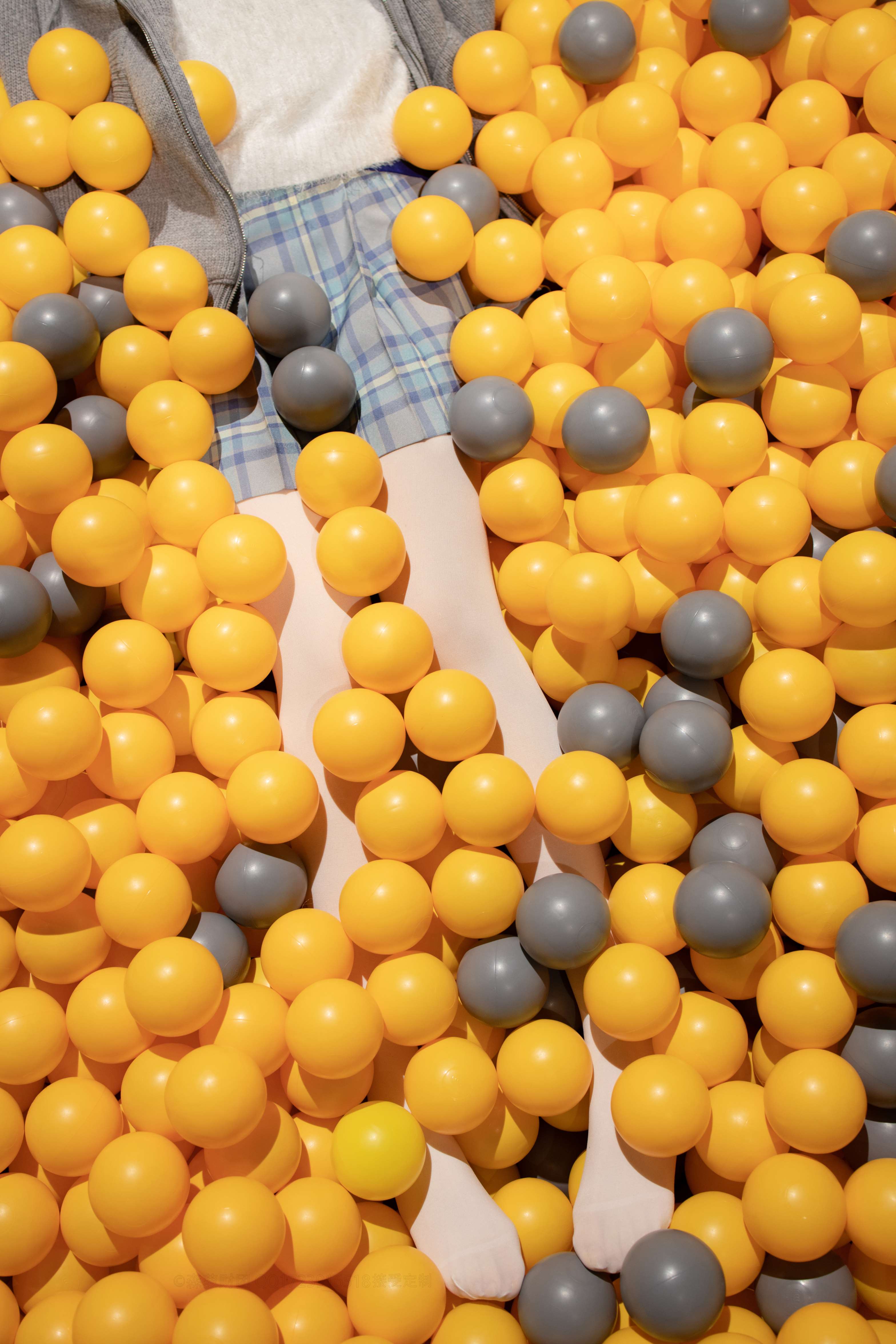 X-047 儿童乐园里的一天 [141P1V-2.86GB]