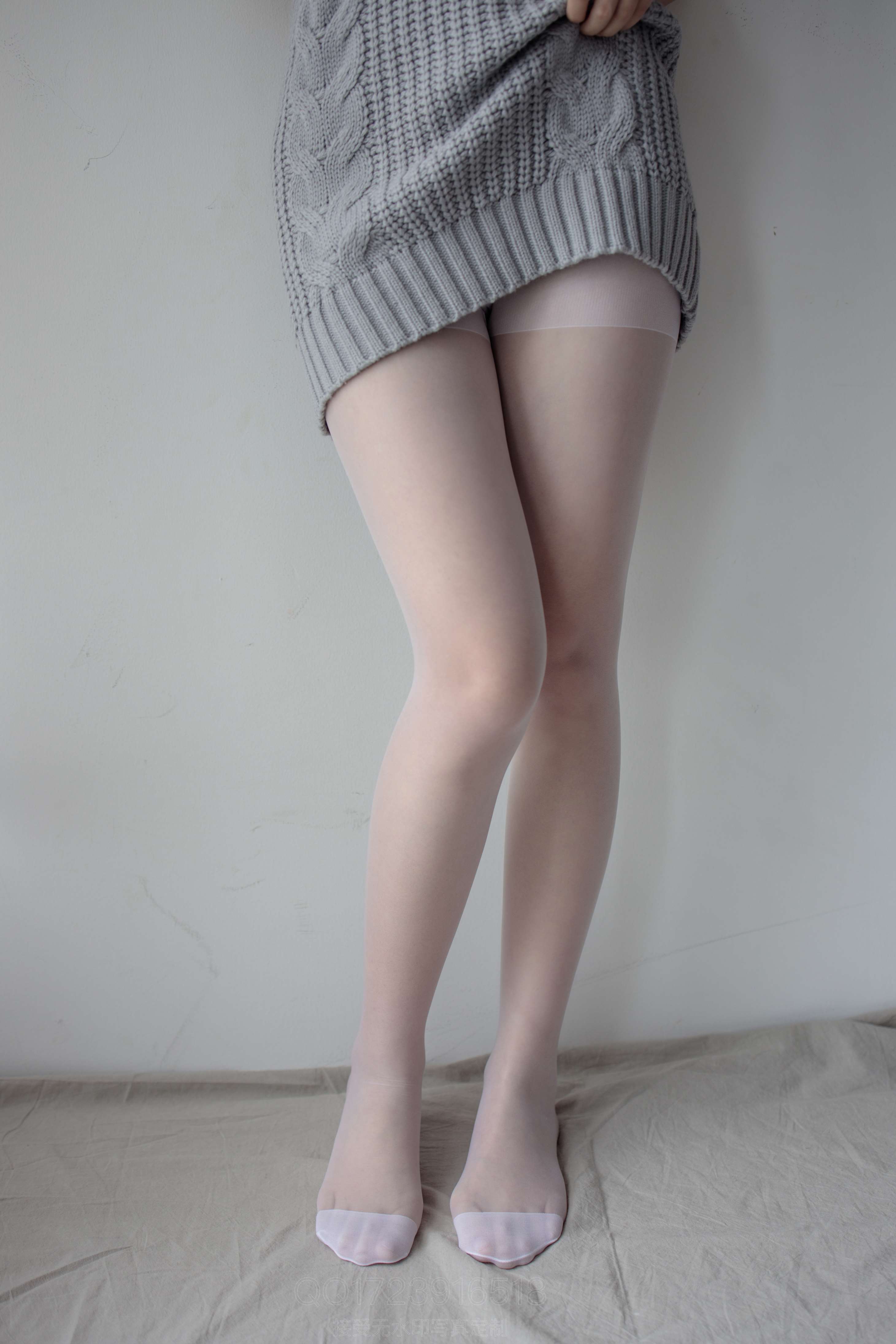 X-062 薄白丝露背毛衣 [100P1V-2.48GB]