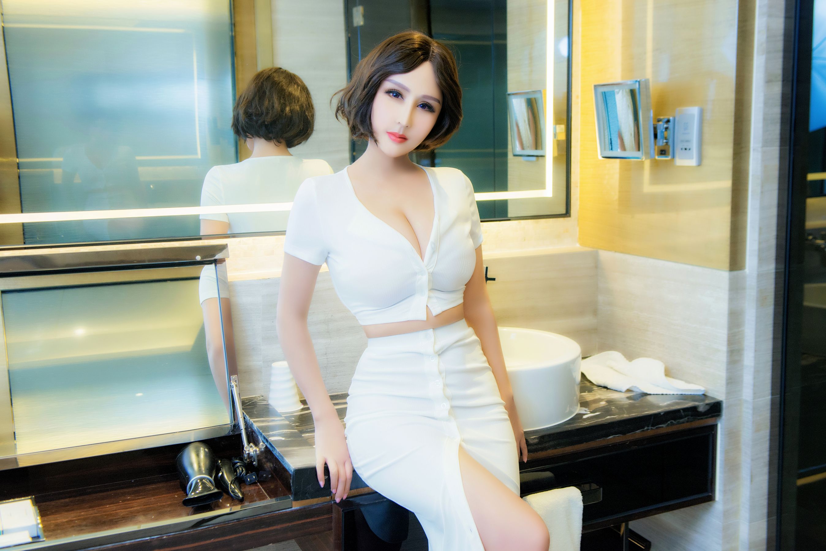 娜依灵儿《性感G乳美胸美臀私房》Part-II SLADY 猎女神 NO.012 [37P]