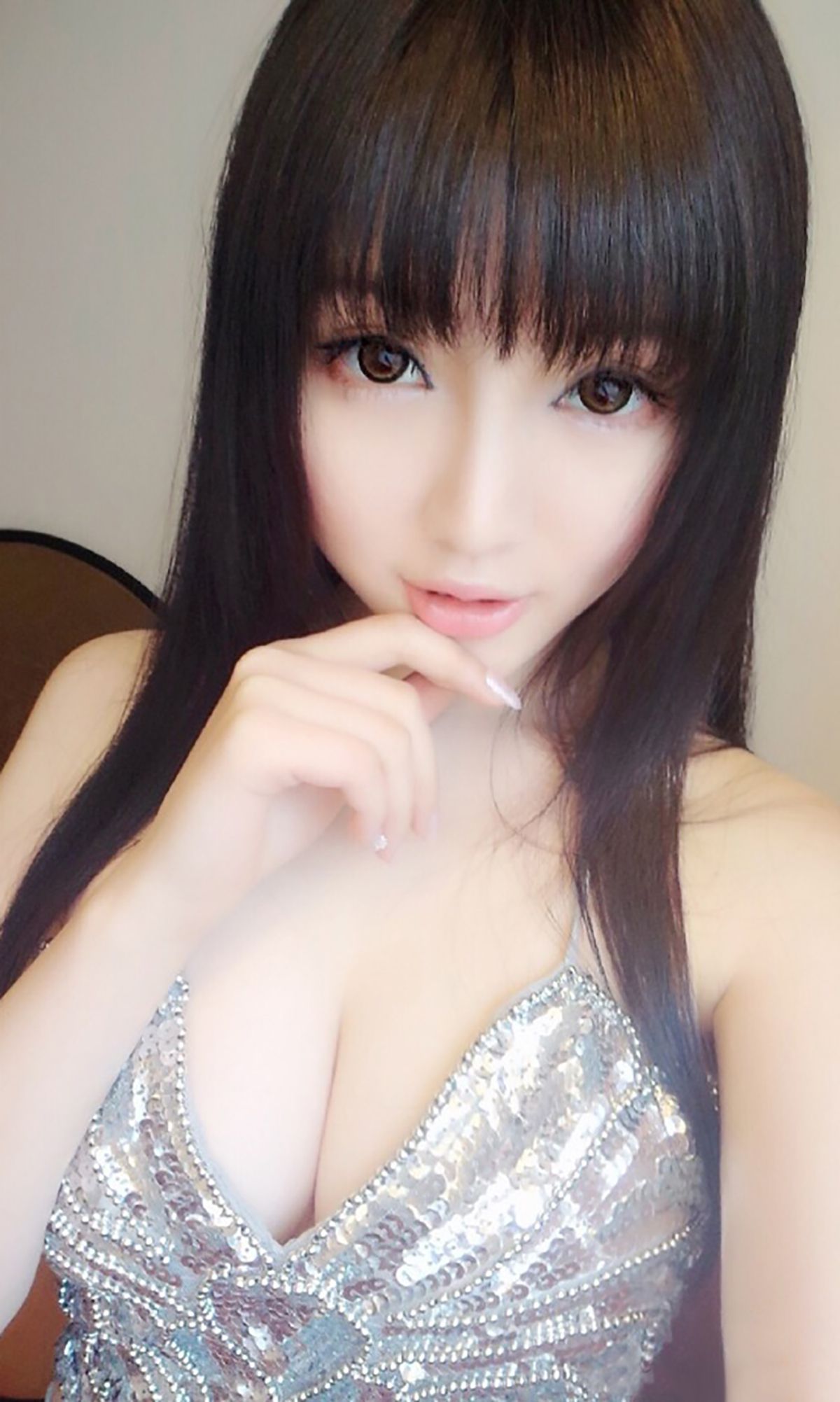 米妮大萌萌《童颜巨乳 秒杀宅男》 UGirls 爱尤物 No.025 [39P]