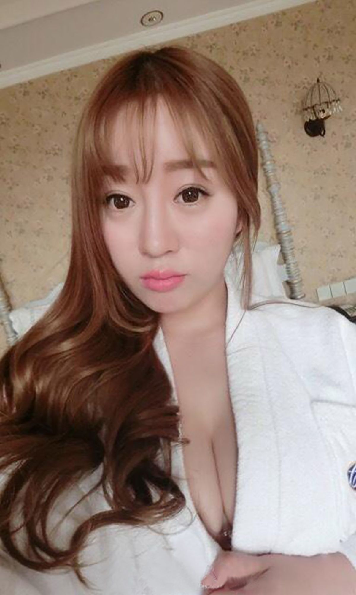 王语纯《小心你的眼睛会着火》 UGirls 爱尤物 No.079 [40P]