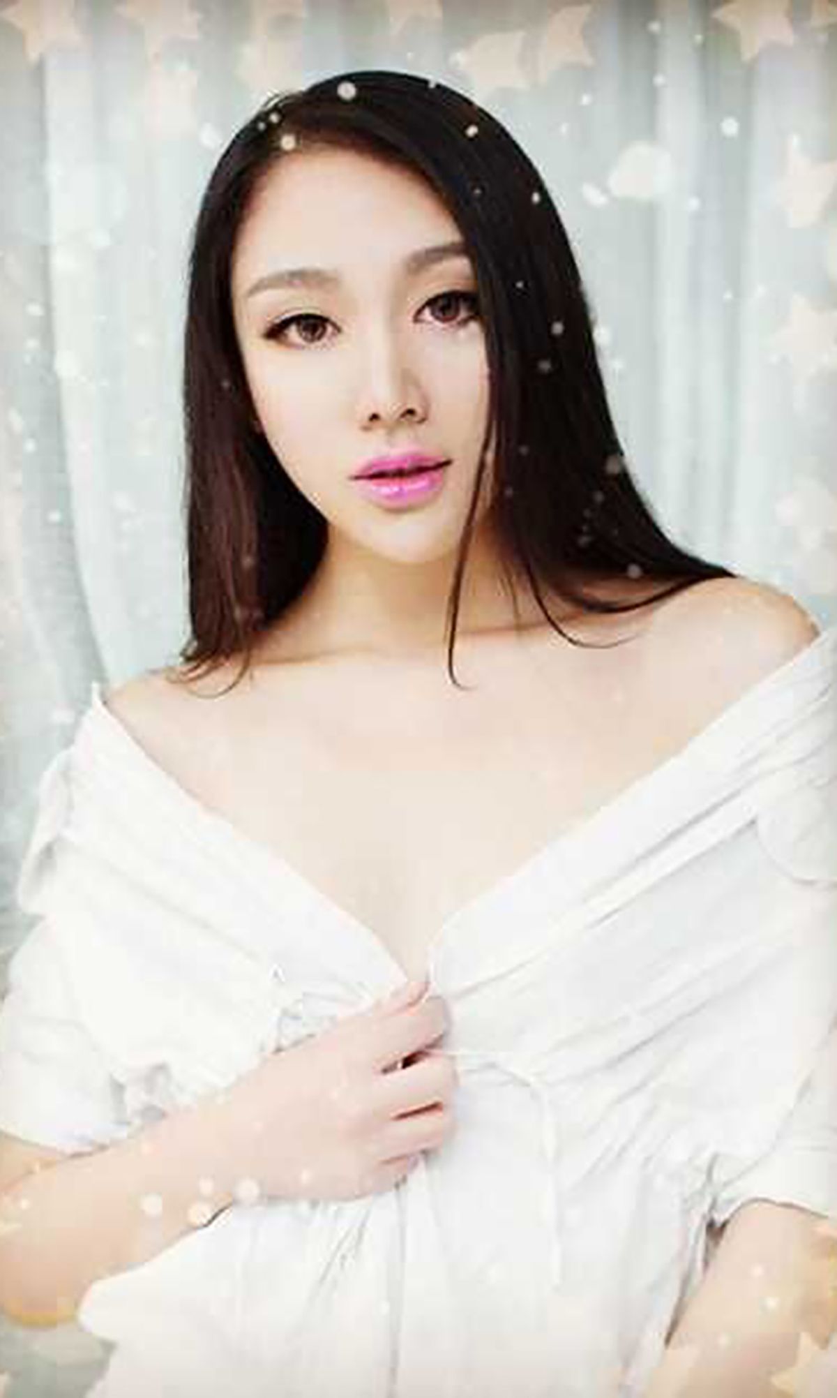 莫莫《最熟悉的爱人》 UGirls 爱尤物 No.077 [27P]