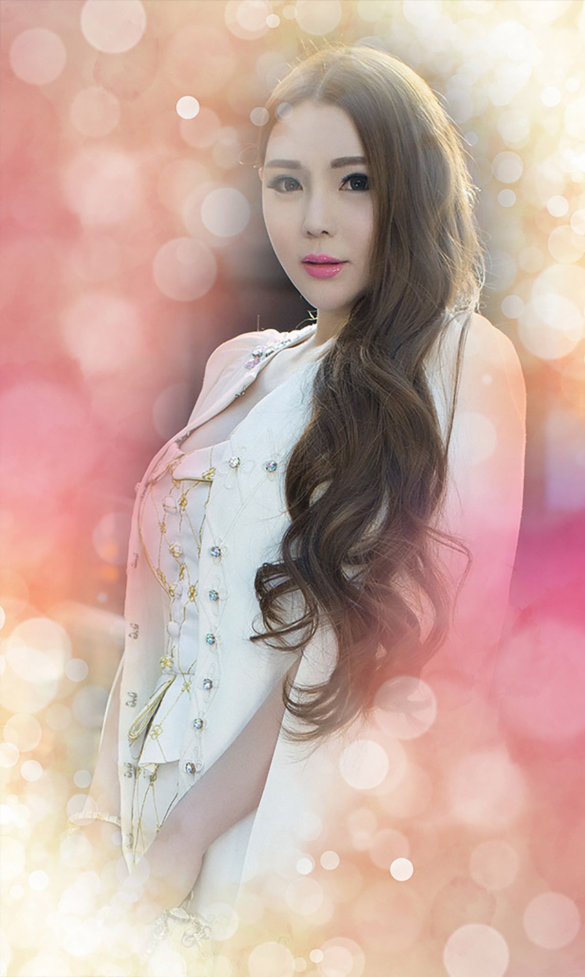 林妃媛《美艳妆容 精致瓷娃》 UGirls 爱尤物 No.059 [40P]