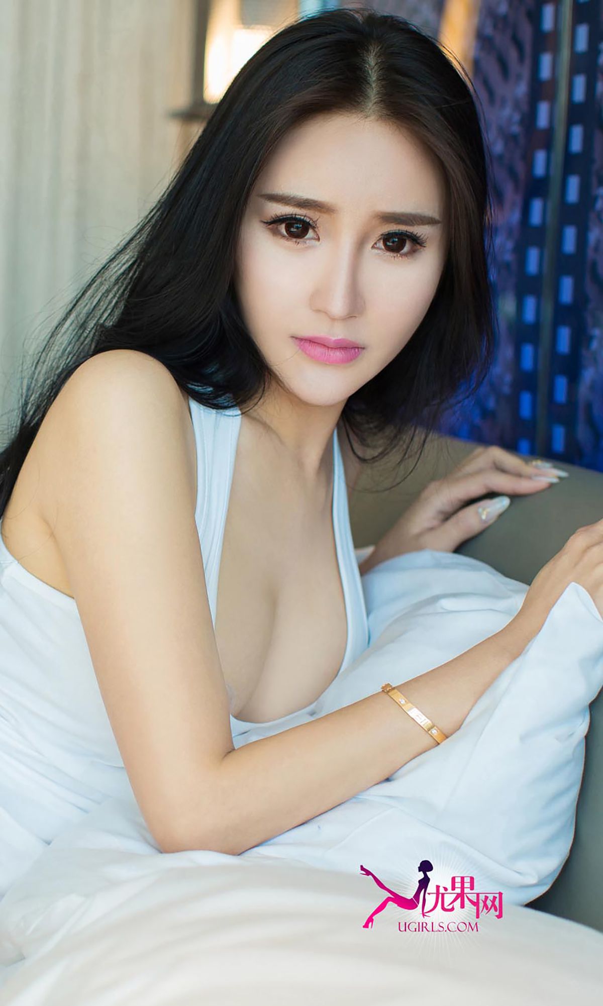 李璐《纯白情欲》 UGirls 爱尤物 No.261 [40P]