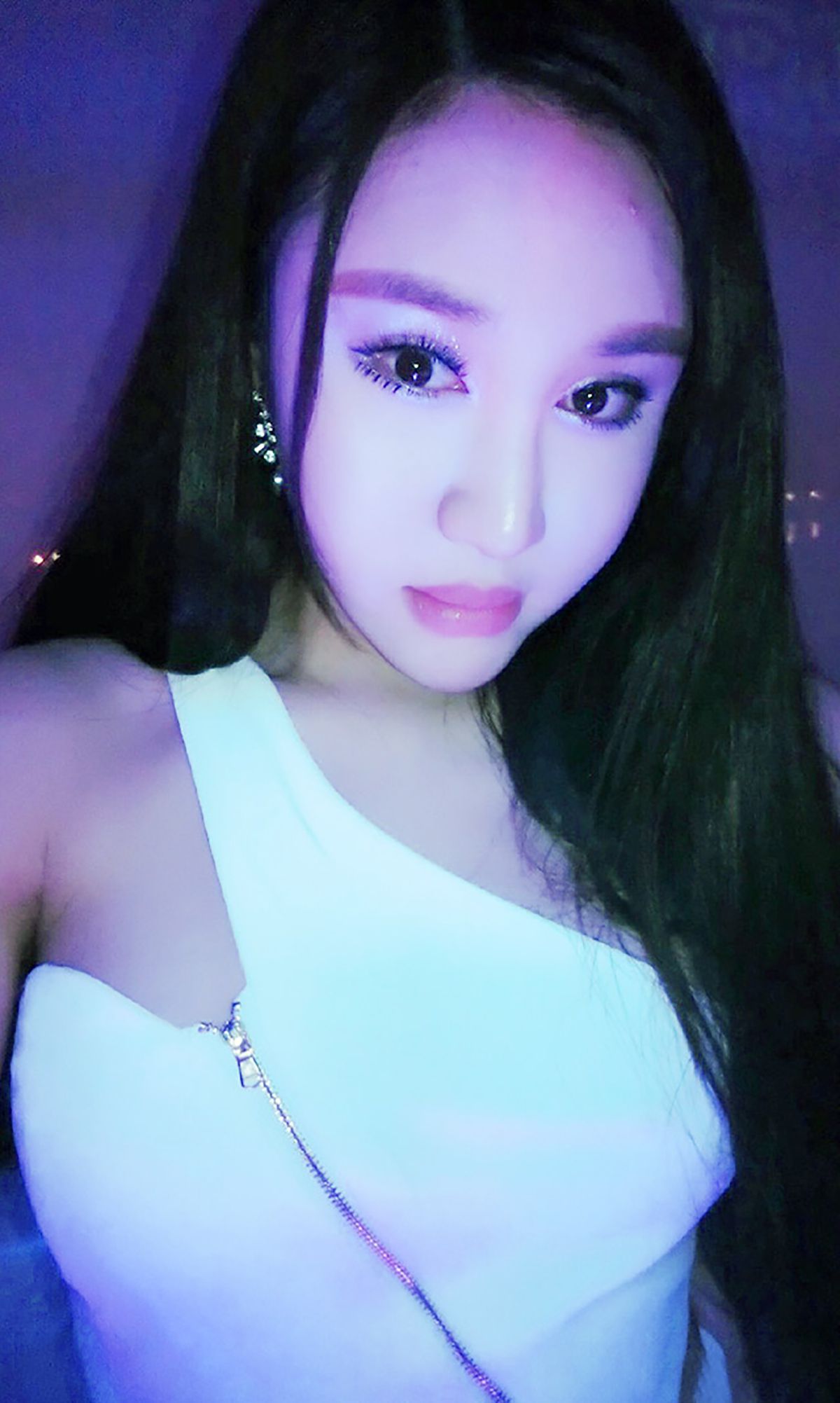 信悦儿《绣面芙蓉一笑开》 UGirls 爱尤物 No.150 [40P]