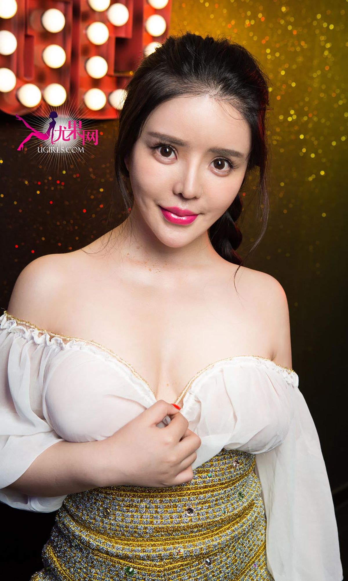 霓梓心《闪闪惹人爱》 UGirls 爱尤物 No.178 [40P] 插图7