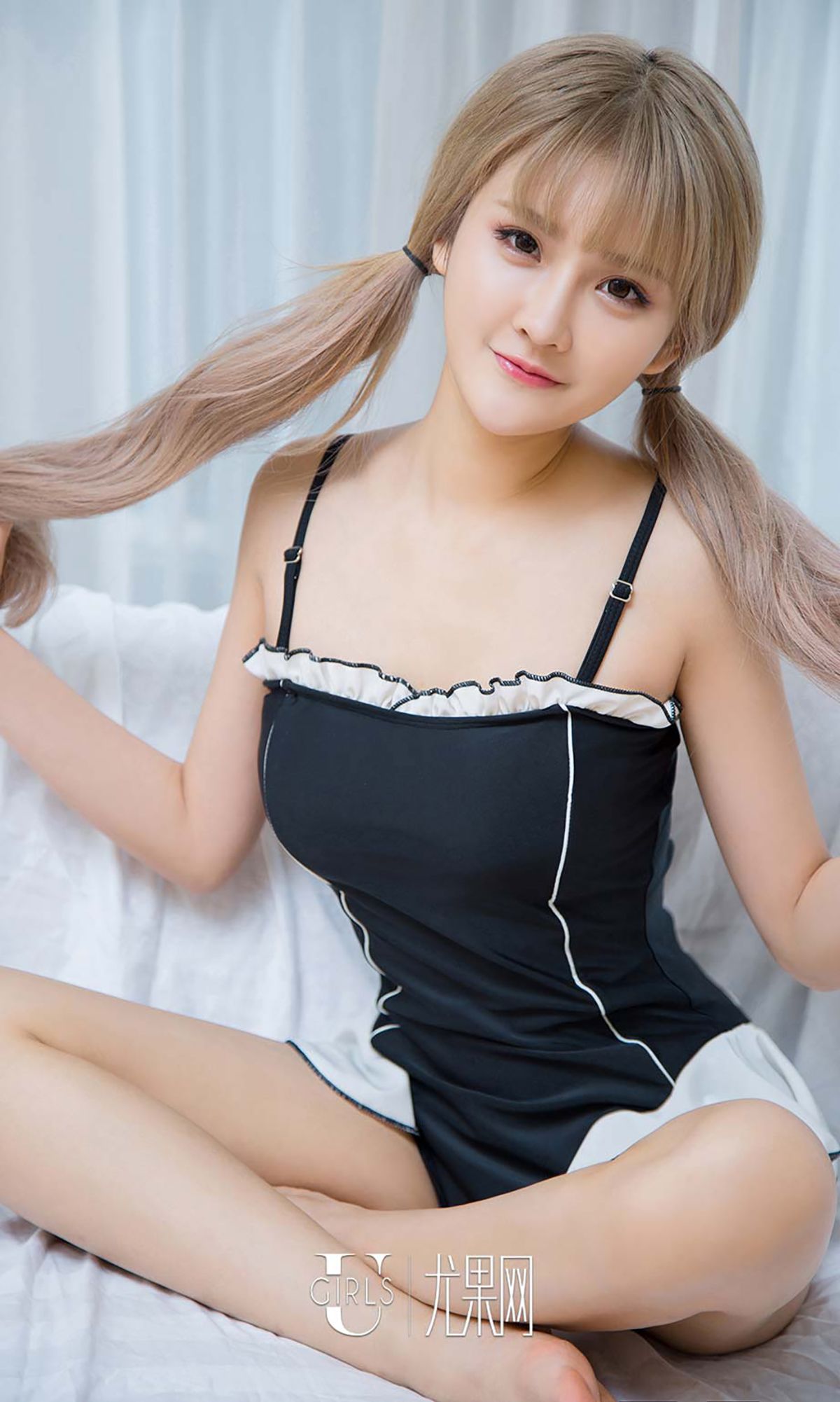 依依《依依不舍》 UGirls 爱尤物 No.483 [40P]