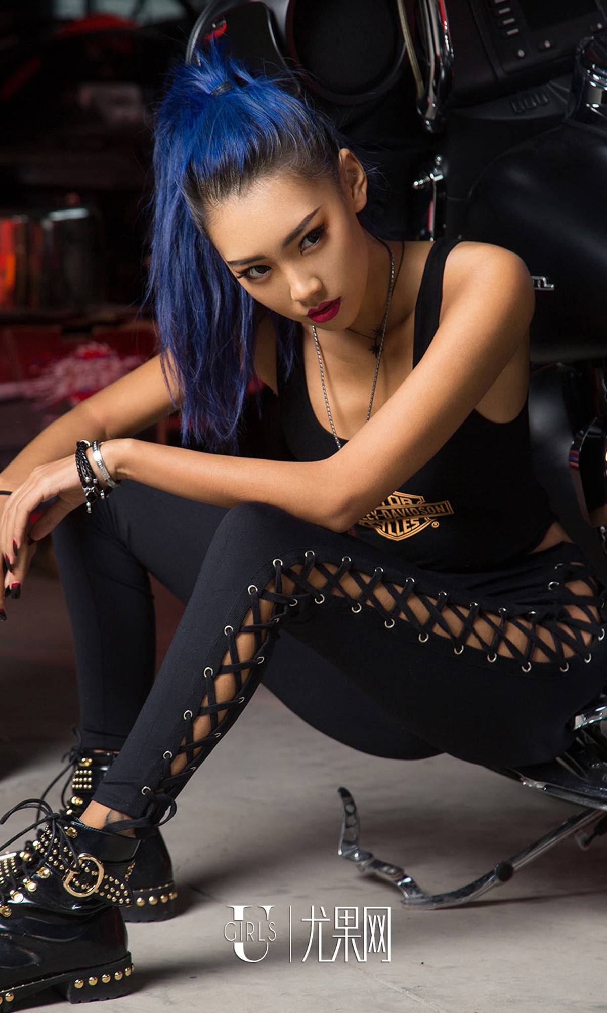 UGirls 爱尤物 No.1246 小黑《酷Girl！小黑 Hello》 [35P]