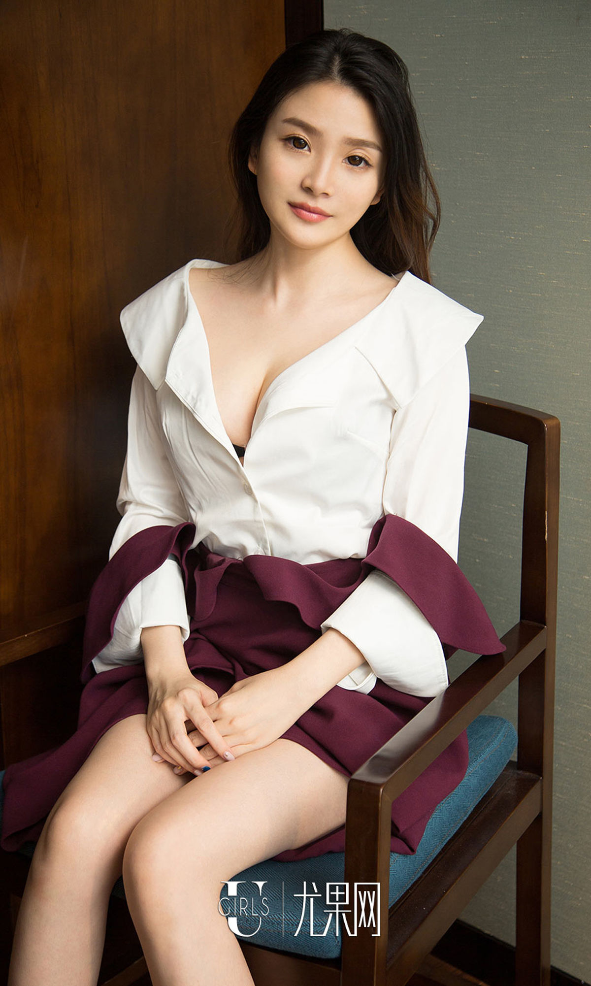 Mina《不一样的文静》 UGirls 爱尤物 No.1112 [35P]