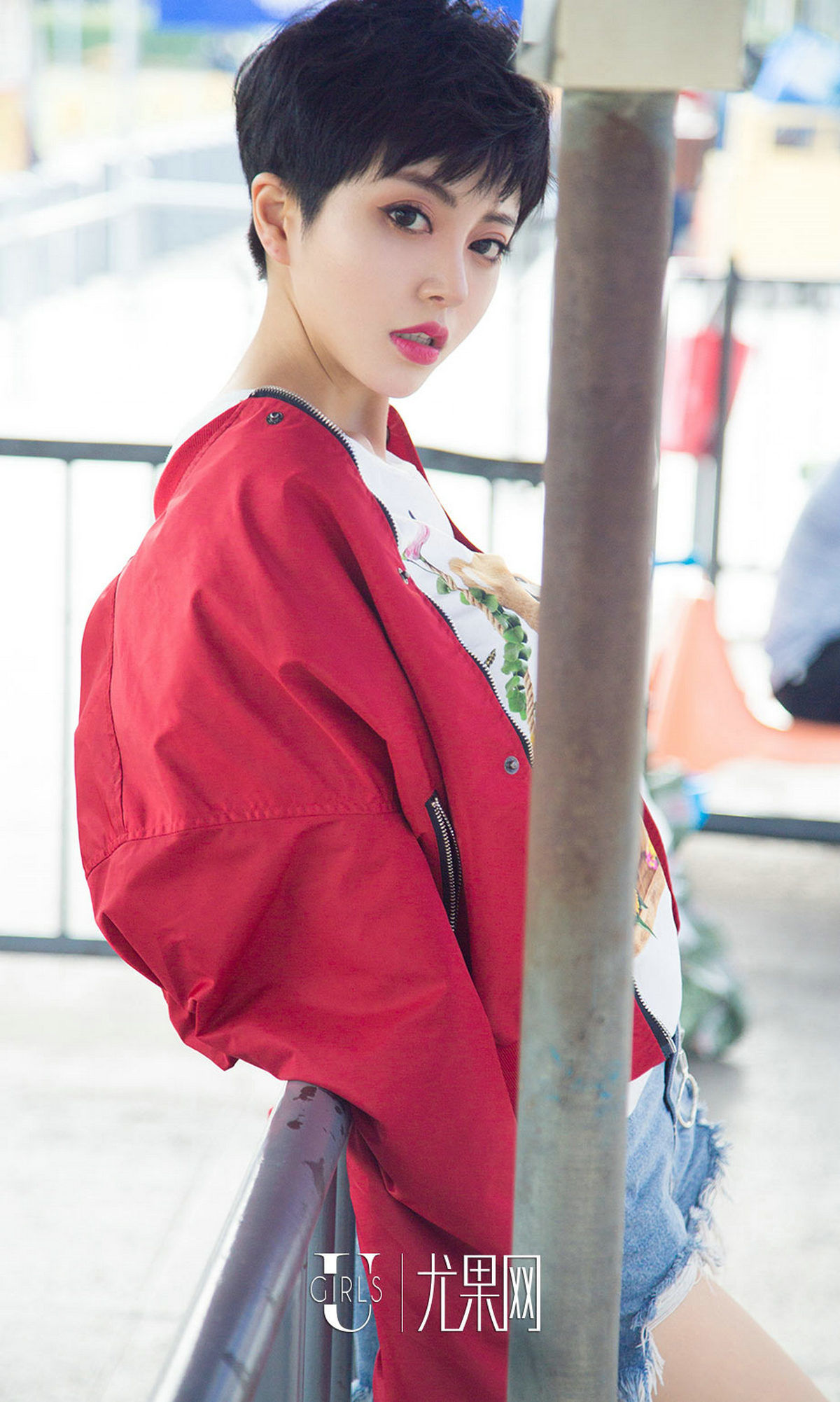 金卓然《融化的冰激凌》 尤果圈 No.1102 [35P]