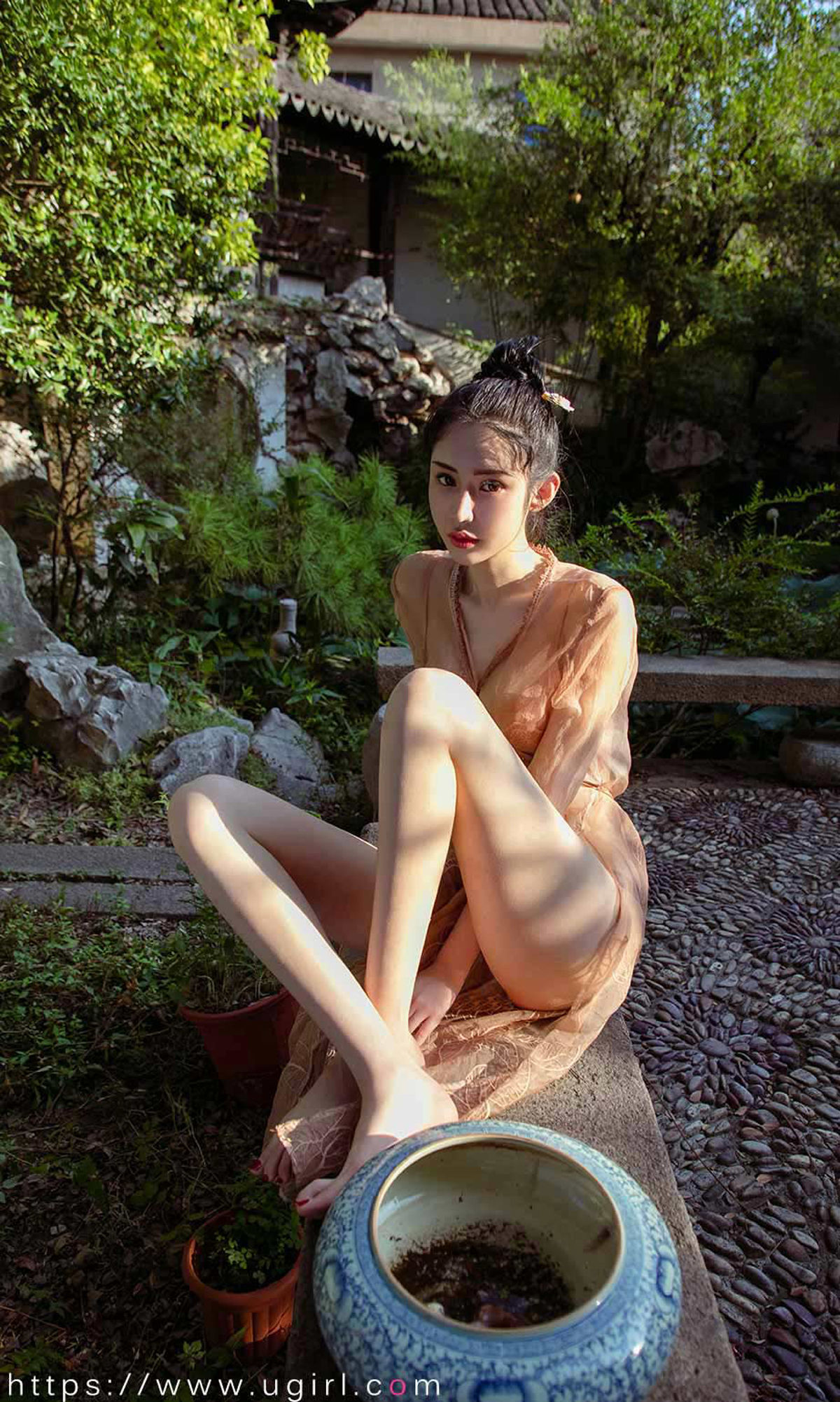 UGirls 爱尤物 No.1643 陈思琪&米米&梦妮&萌琪琪&芷妃儿&小黑&苏沫 爱到嘴角上扬 [35P] 插图9