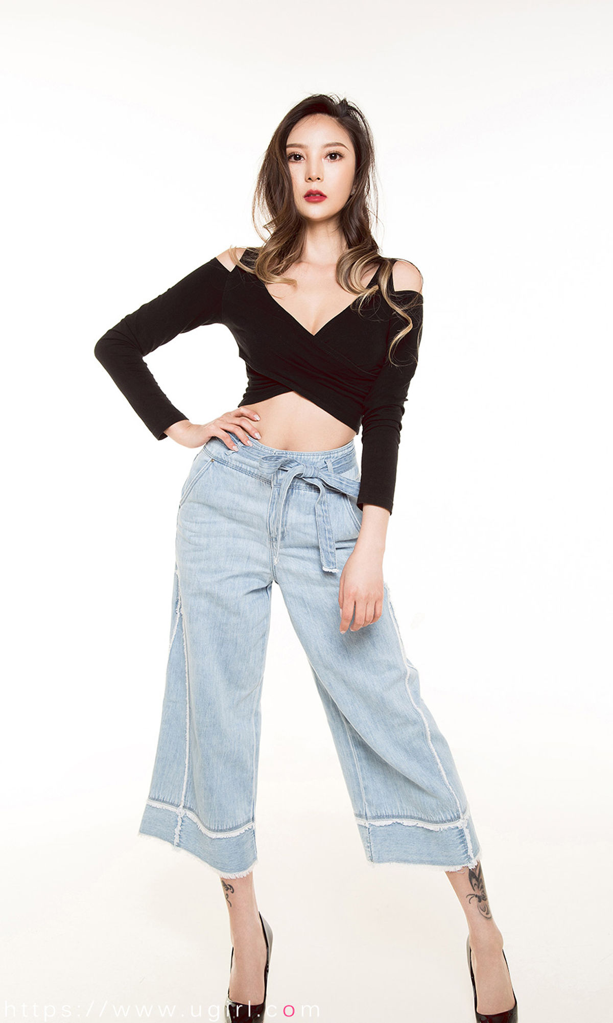 UGirls 爱尤物 No.1689 龙儿 潇洒小姐 [35P]