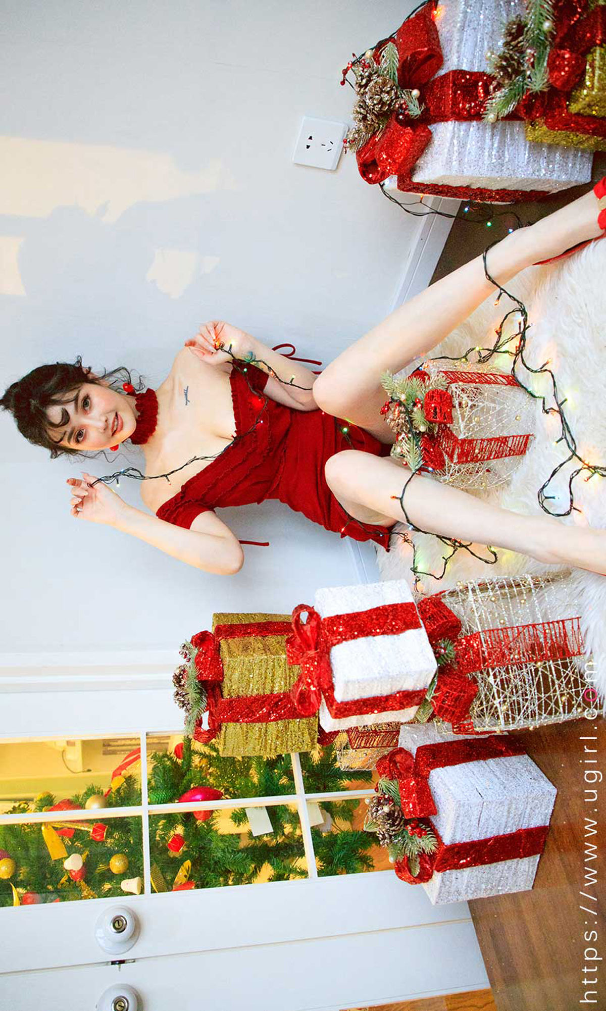 UGirls 爱尤物 No.1672 露儿 圣诞限定 [35P]