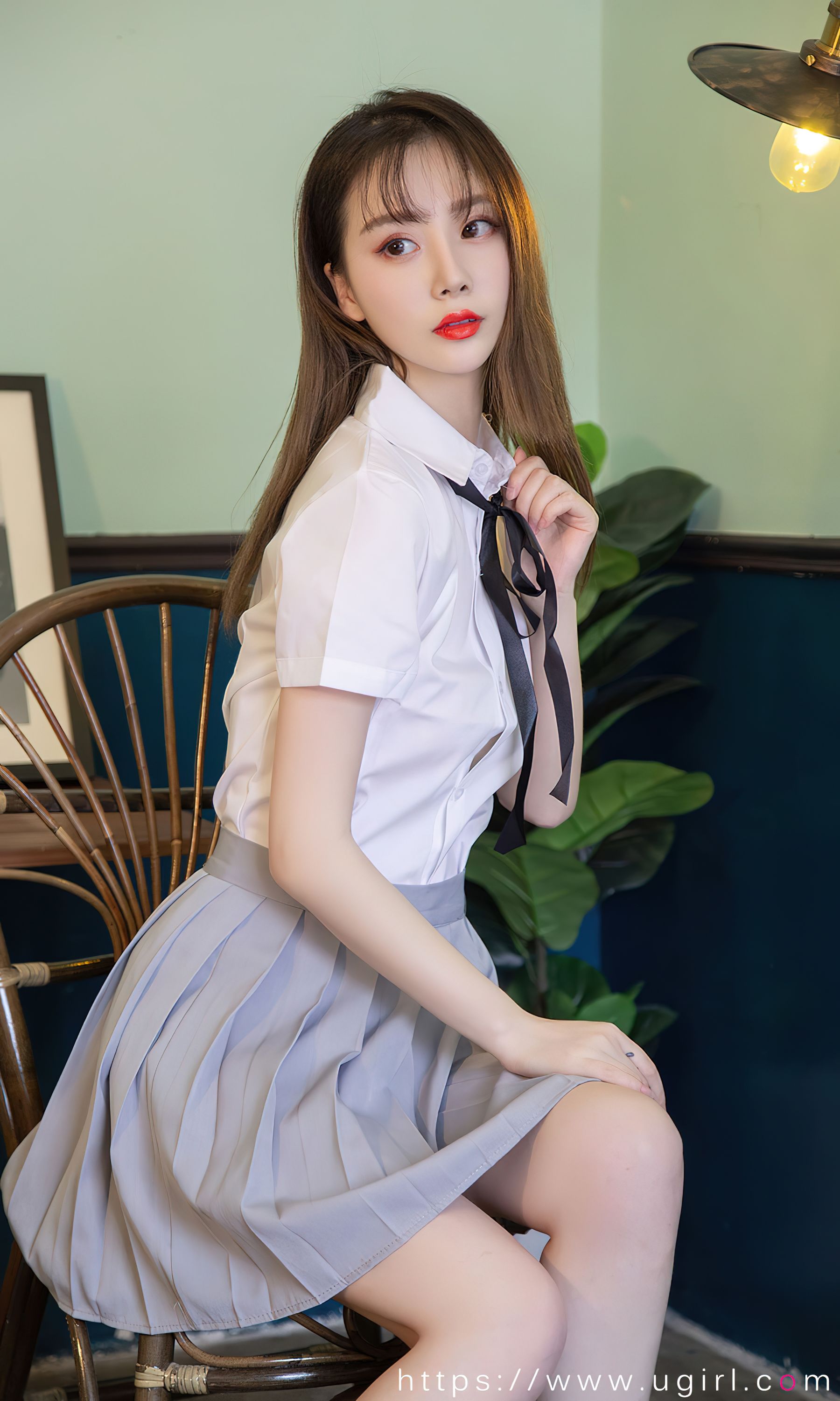 UGirls 爱尤物 No.2381 徐肉肉 少女甜 [35P]