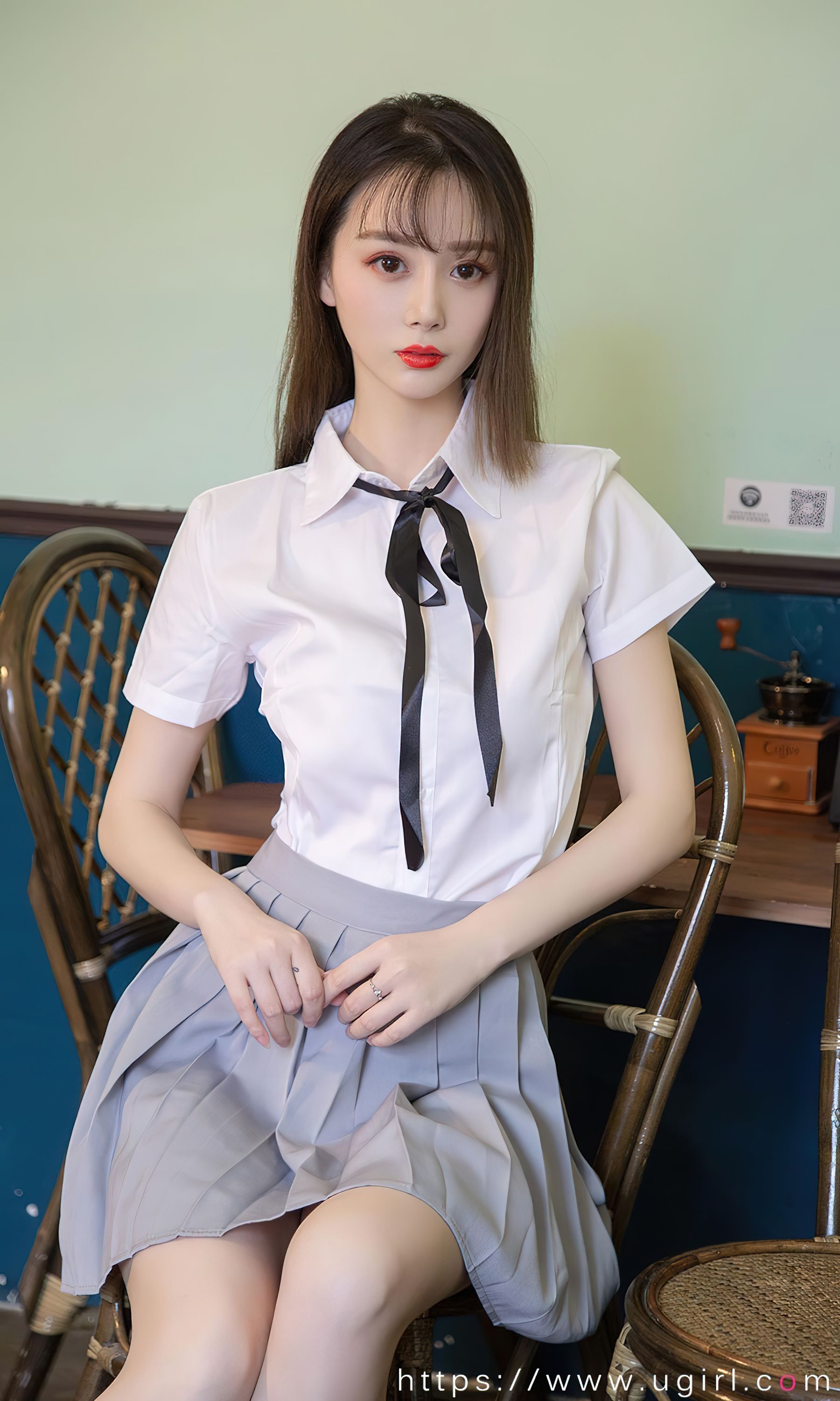 UGirls 爱尤物 No.2381 徐肉肉 少女甜 [35P]