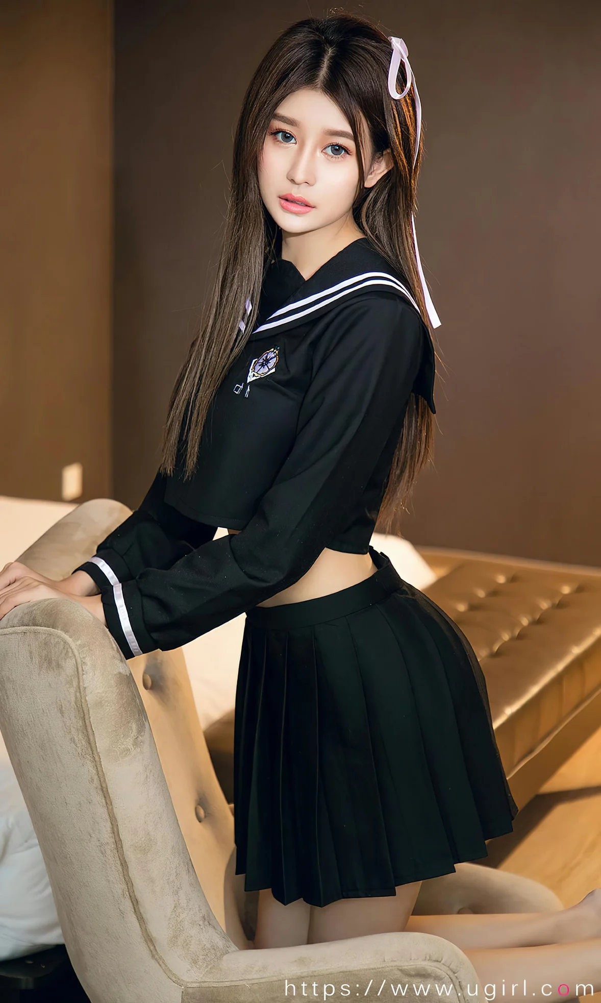 UGirls 爱尤物 No.2627 欣怡 乐声与野火 [35P]