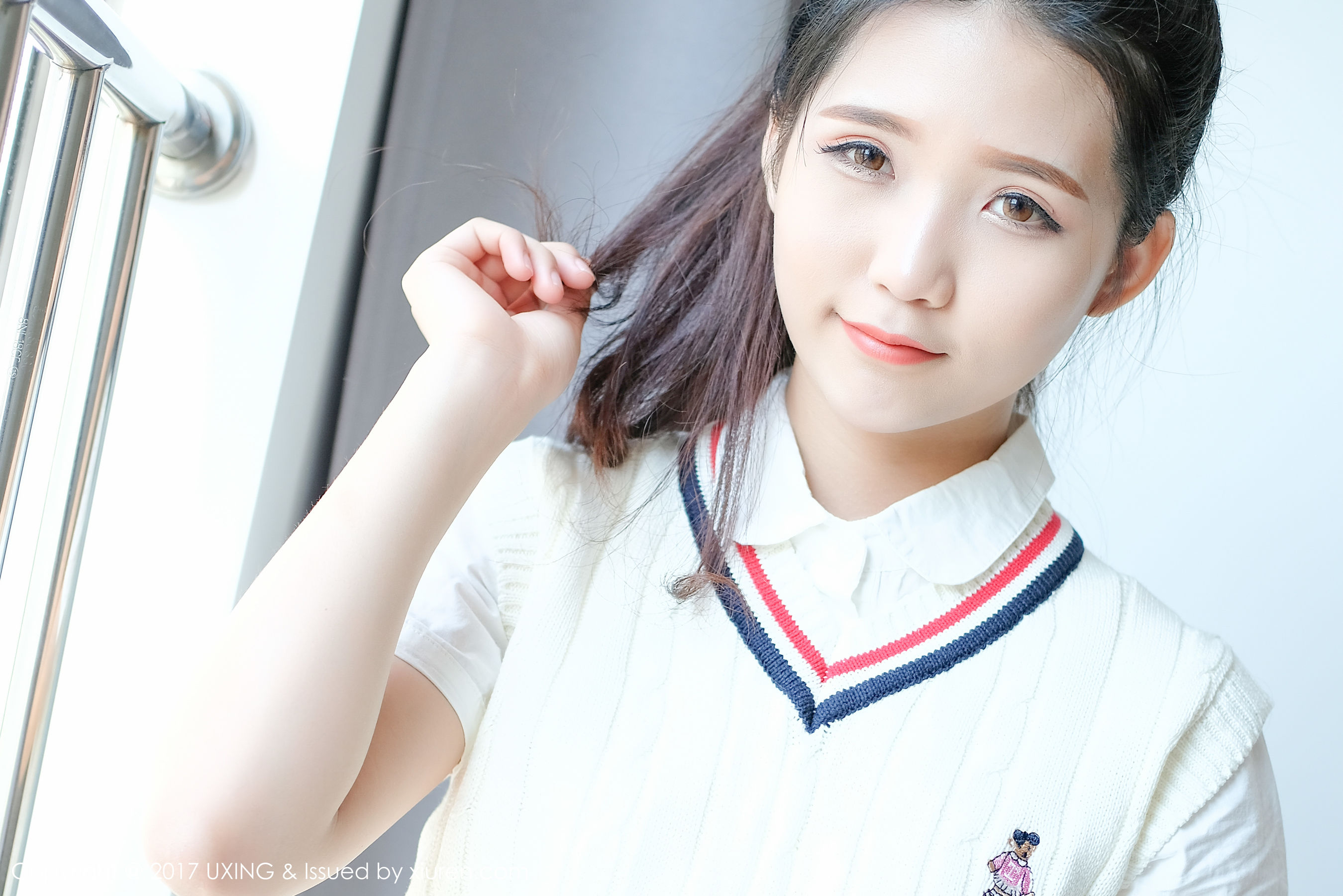 可爱的小叶子《校服软妹》 优星馆UXING VOL.056 [38P]