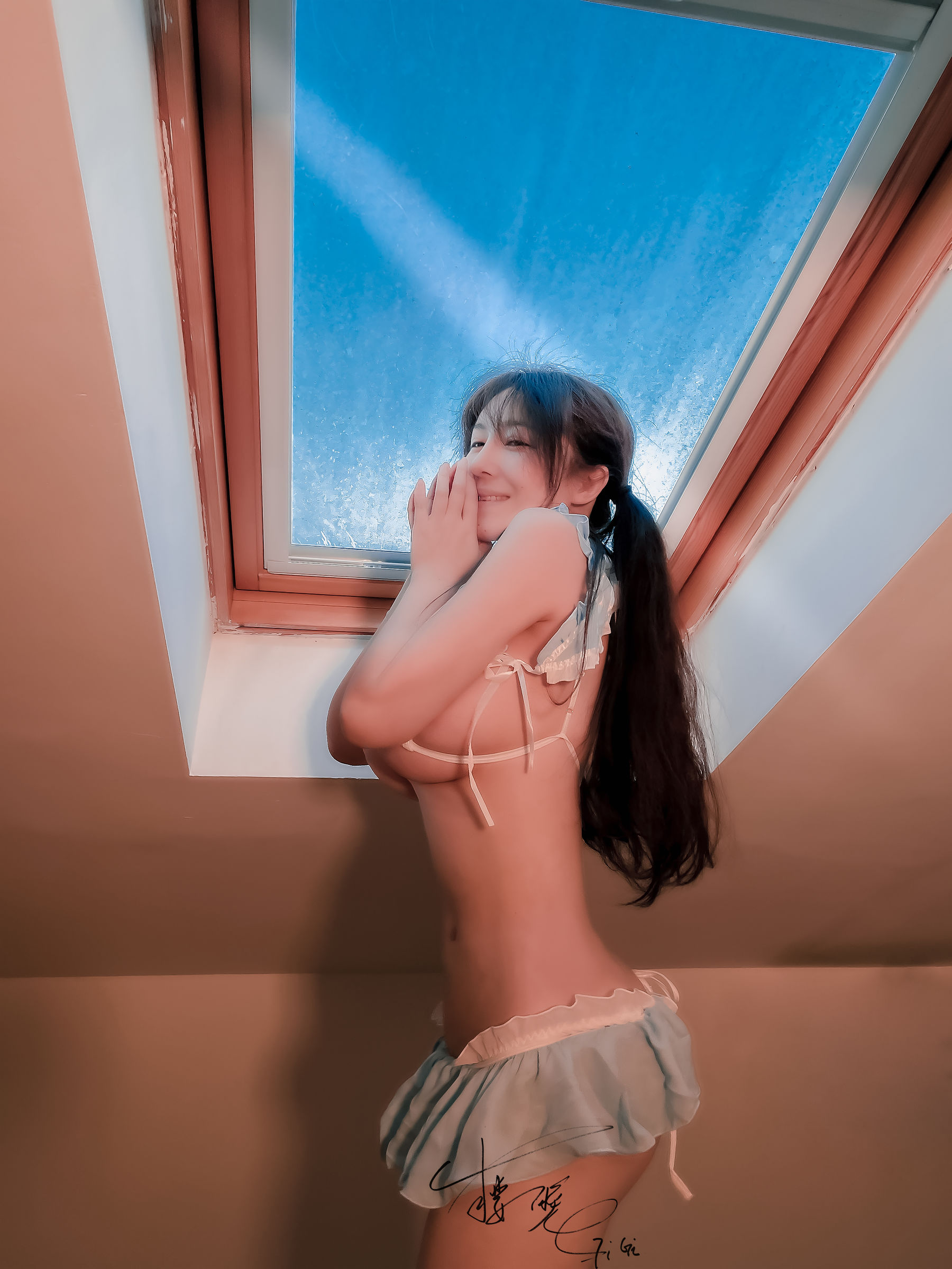 网络红人樱晚gigi – 蓝色比基尼 [25P]