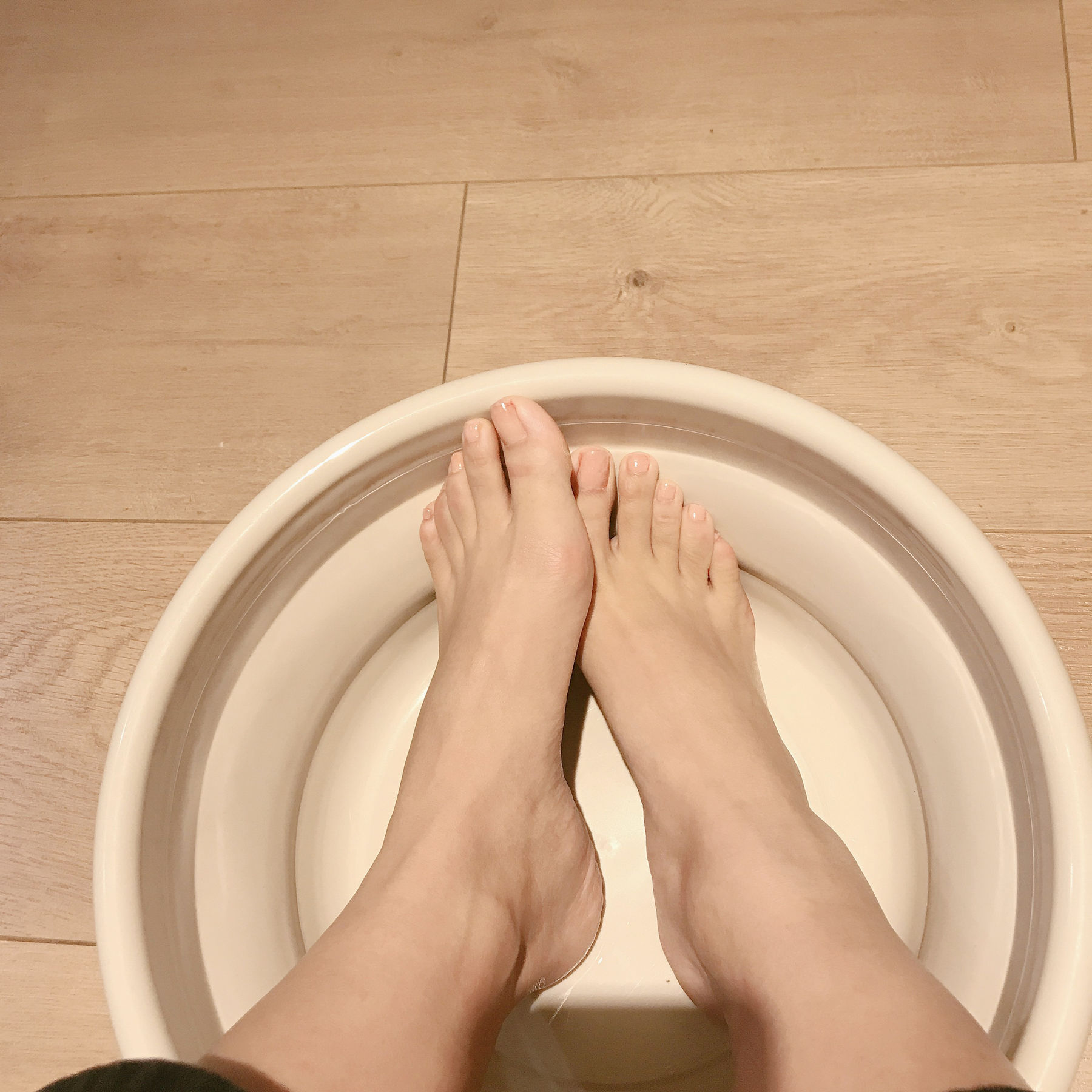 安乔乔儿(Nia乔乔) No.001 牛奶洗脚 [102P]