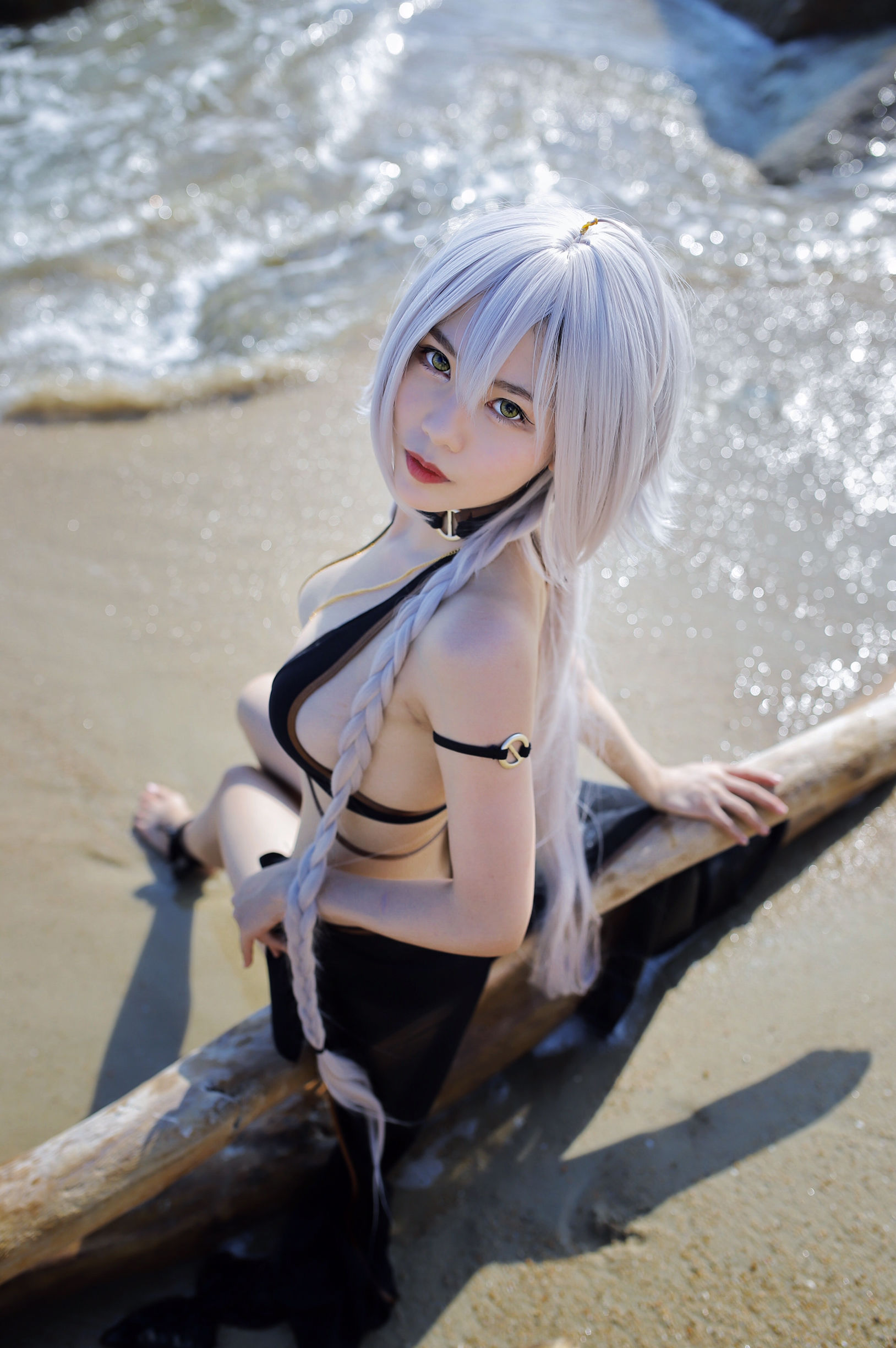 抖娘-利世图集 – 黑贞德泳装 [40P]