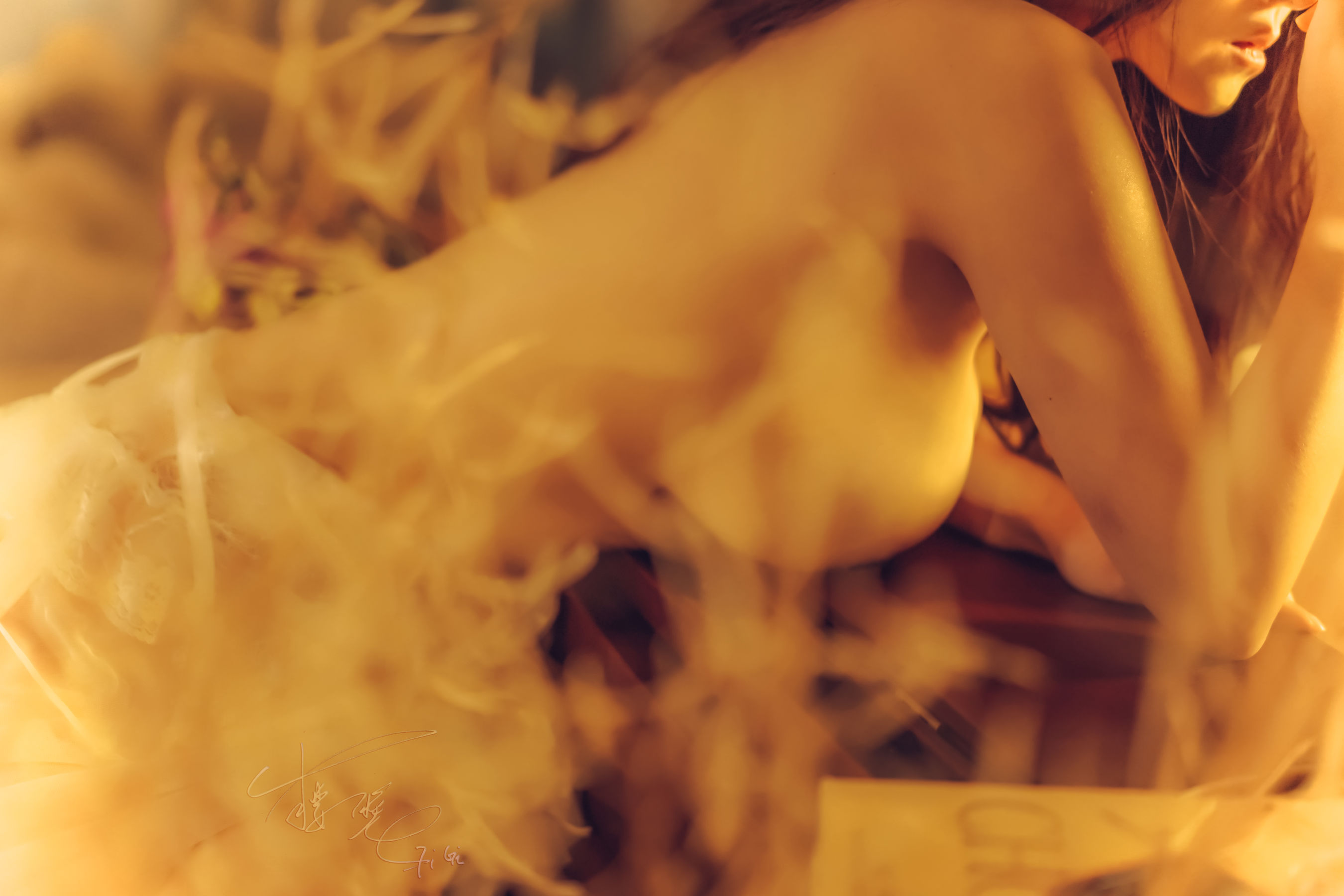 网络红人樱晚gigi – 轻听 [23P]