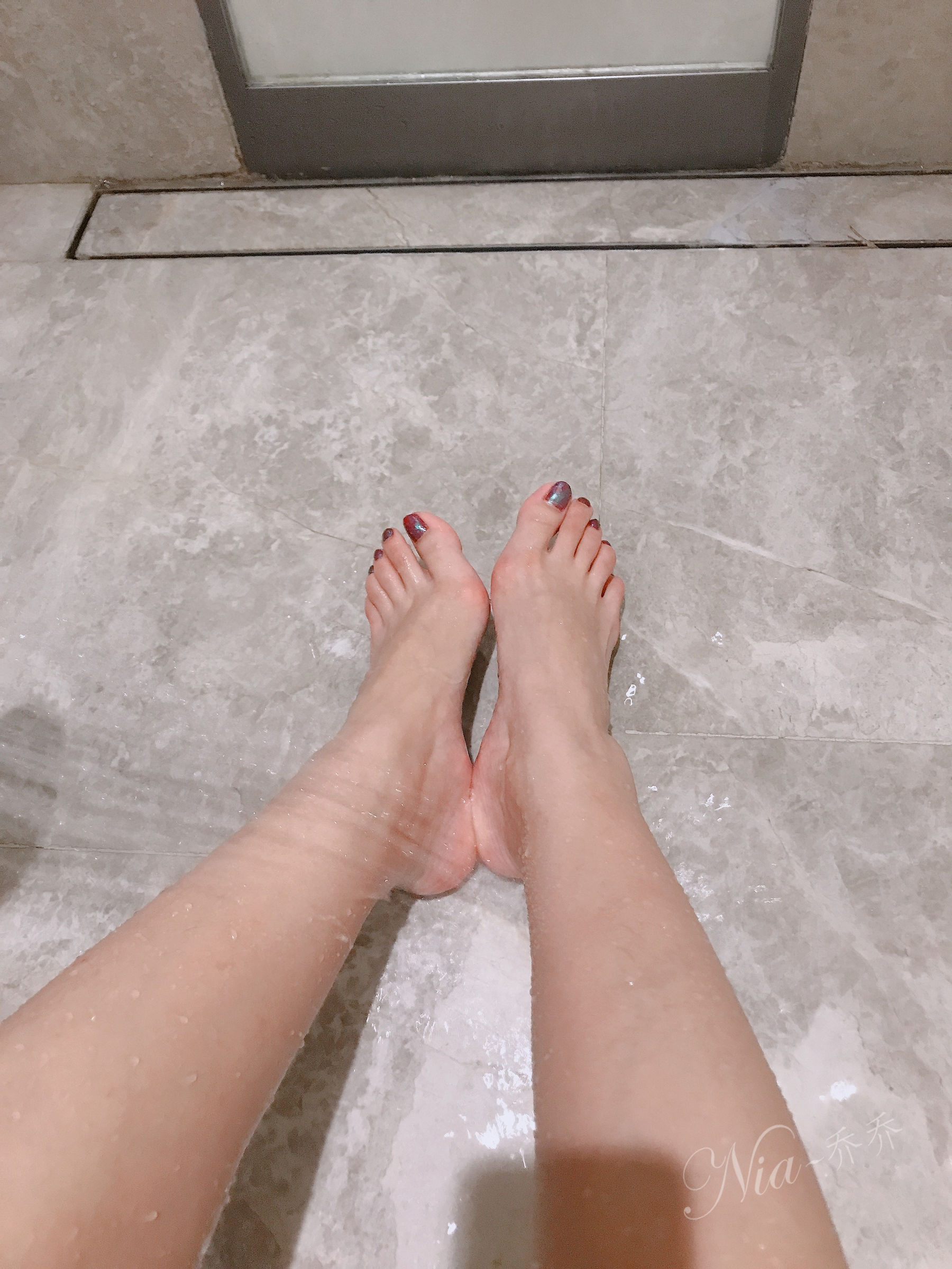 安乔乔儿(Nia乔乔) No.024 美人出浴 [120P]