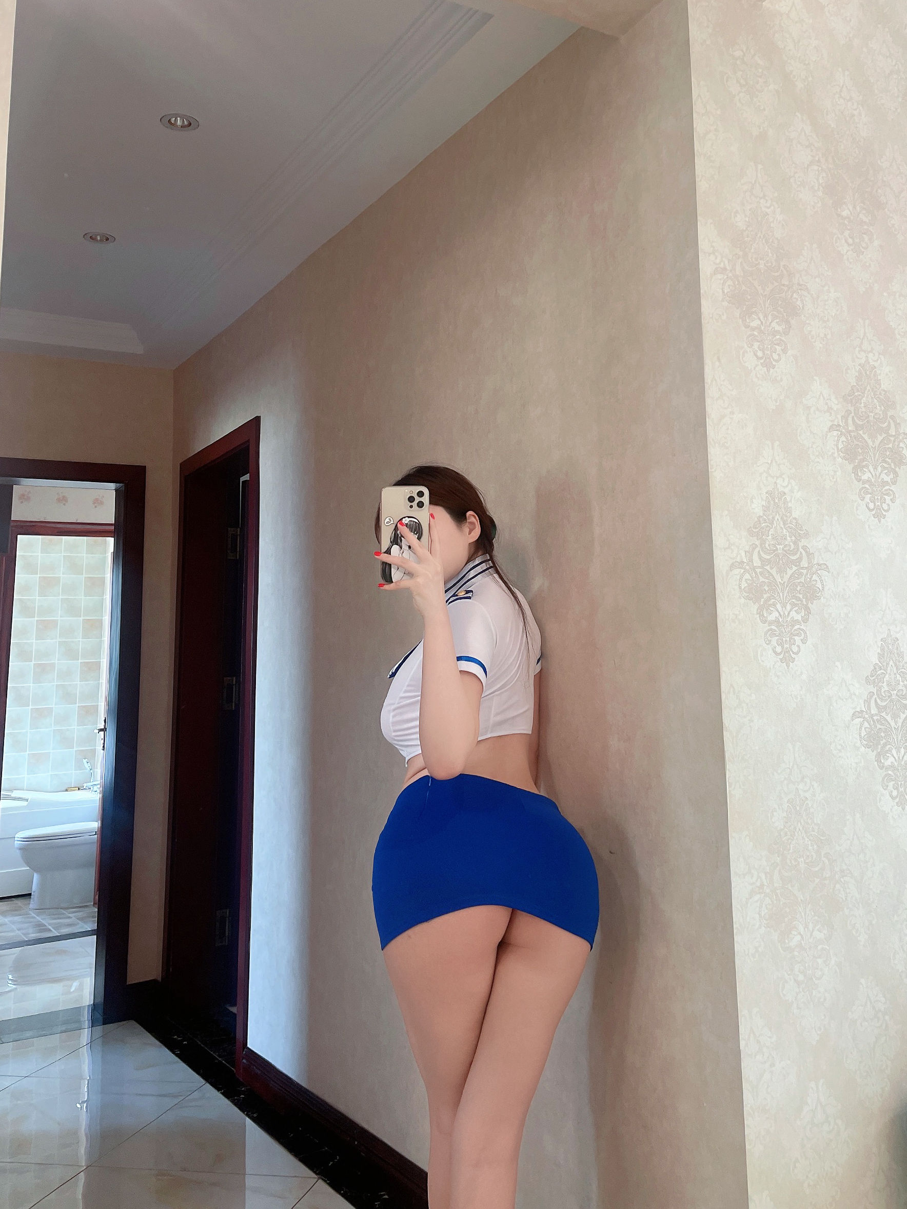 奶宝妹纸 – 空姐 [10P]