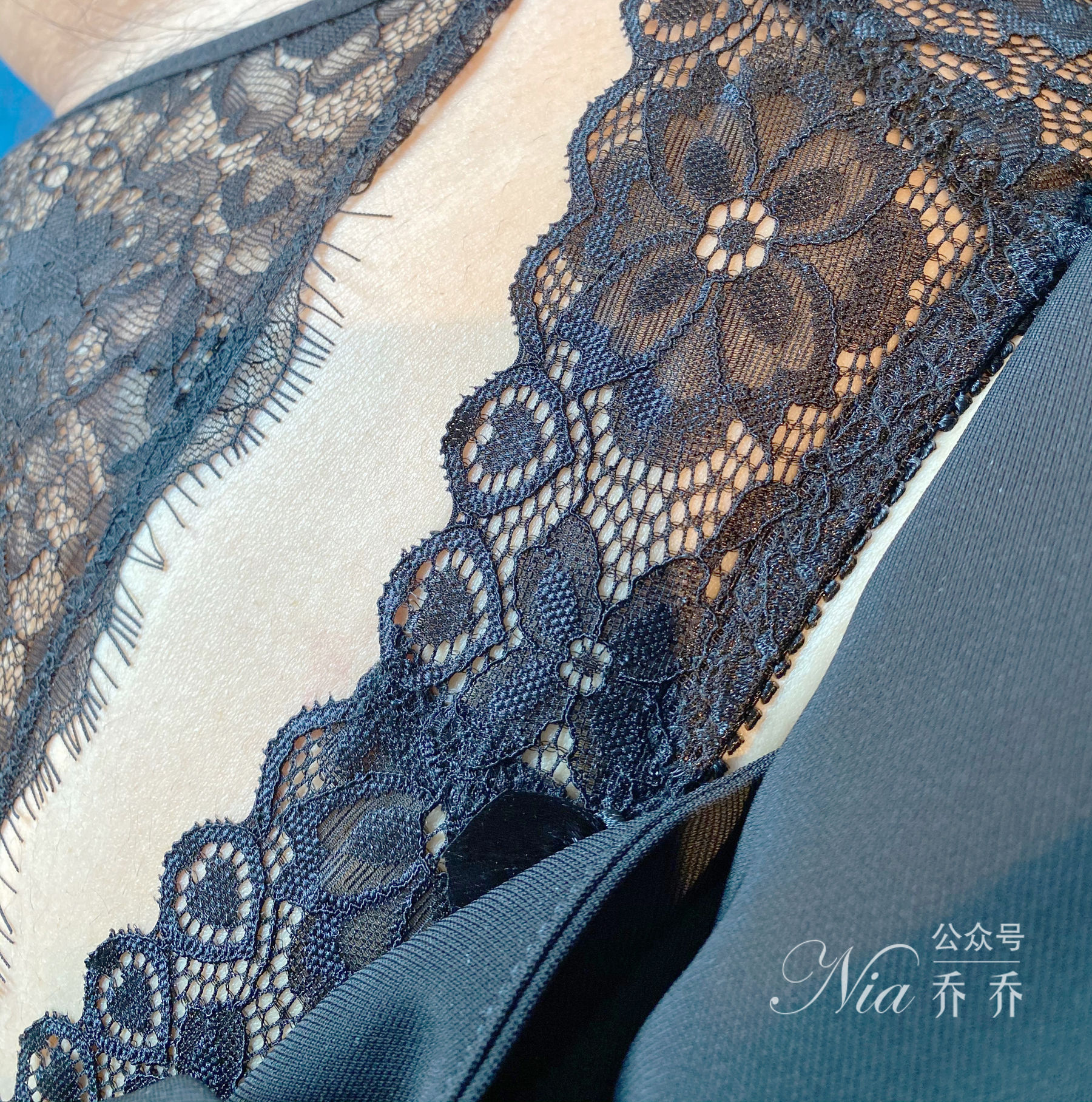 安乔乔儿(Nia乔乔) 微密圈黑丝美腿合集 [123P]