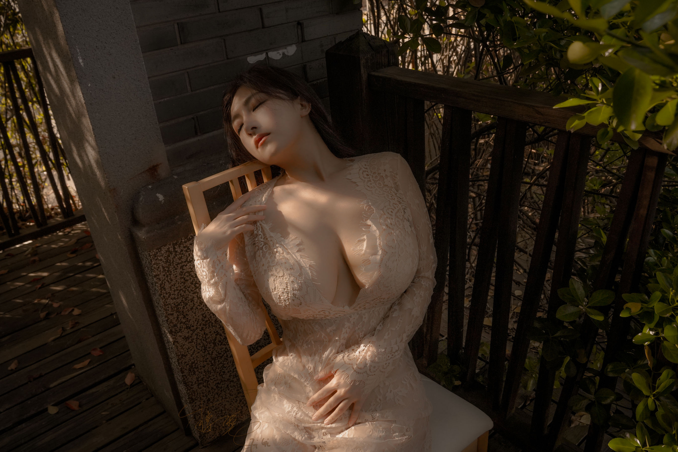 网络红人樱晚gigi – 听日落时 [21P]