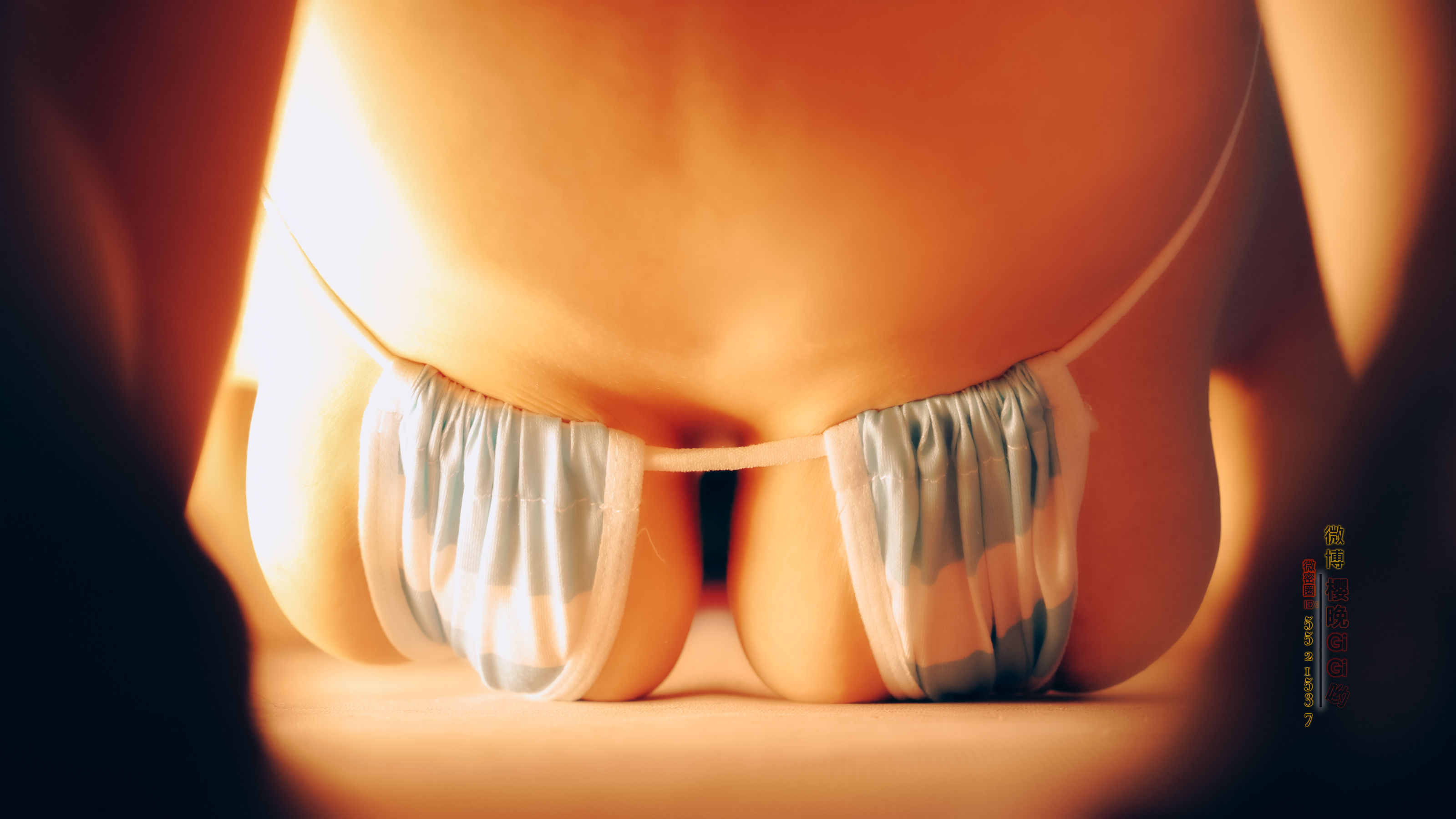 网络红人樱晚gigi – 健身的她 [20P]