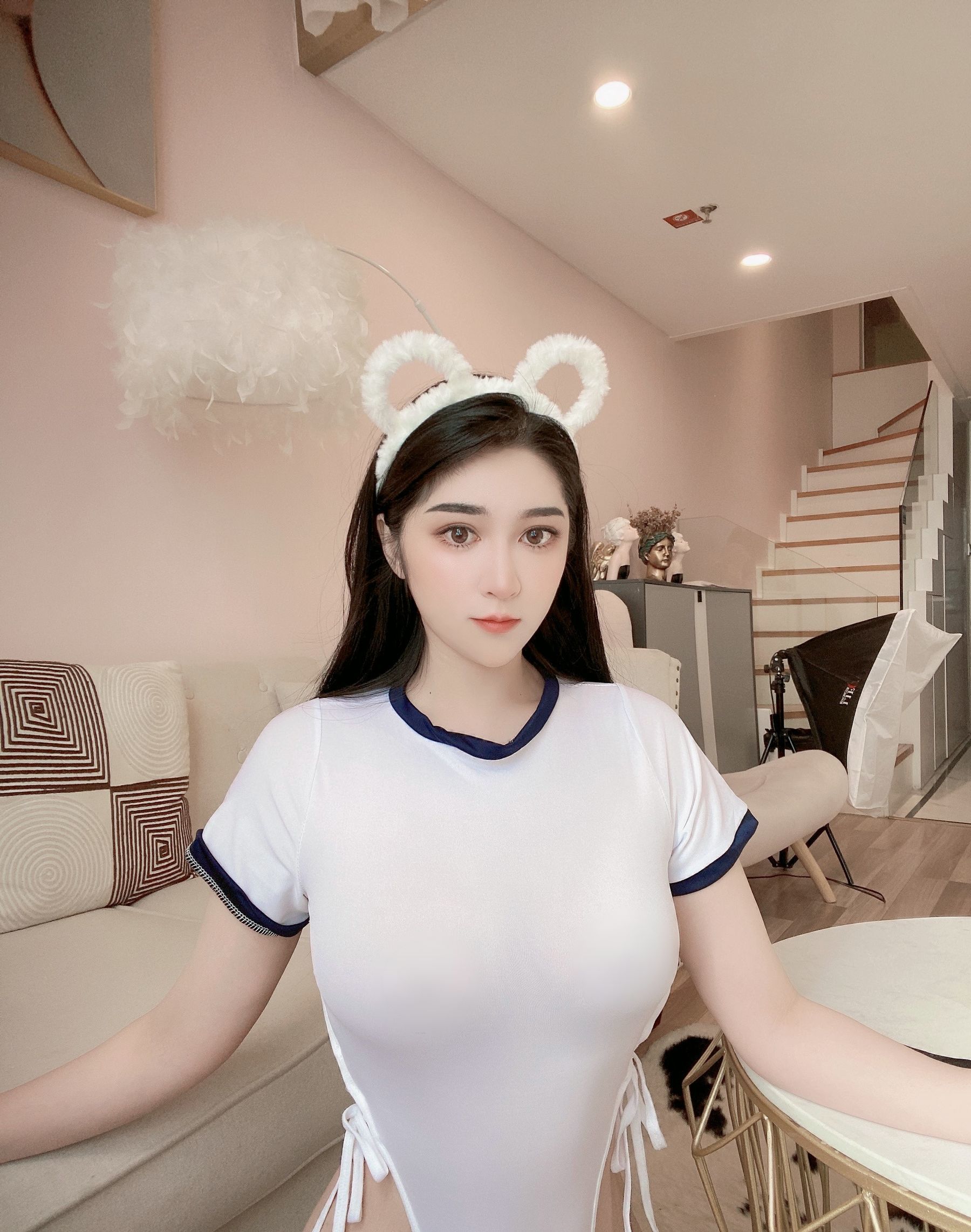 女神风范小王极品蜜桃臀究极 – 福利5 [68P]