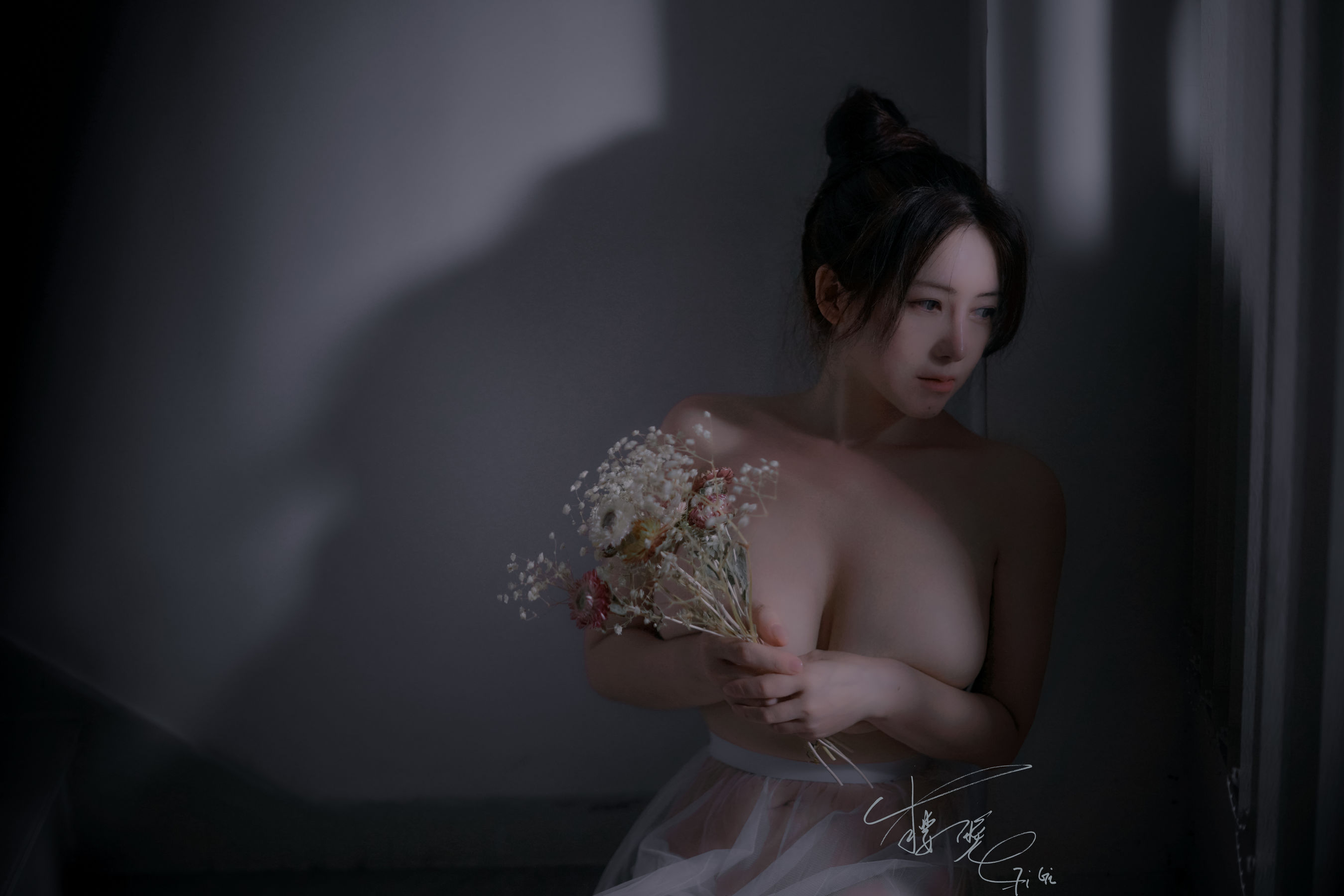 网络红人樱晚gigi – 月光 [25P]