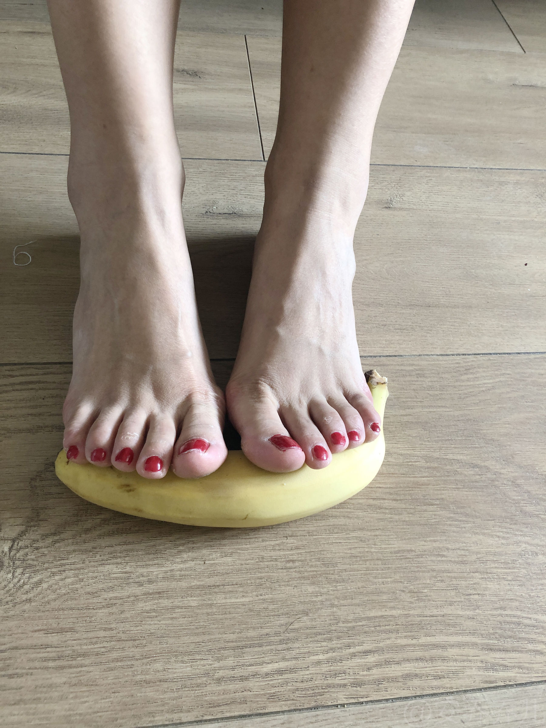 安乔乔儿(Nia乔乔) No.009 踩香蕉 [134P]