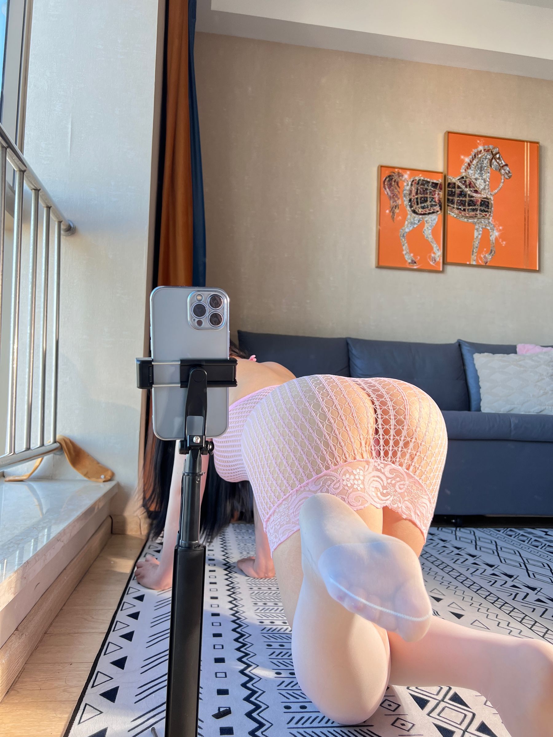 120斤的小王同学 – 粉色淑女 [36P]