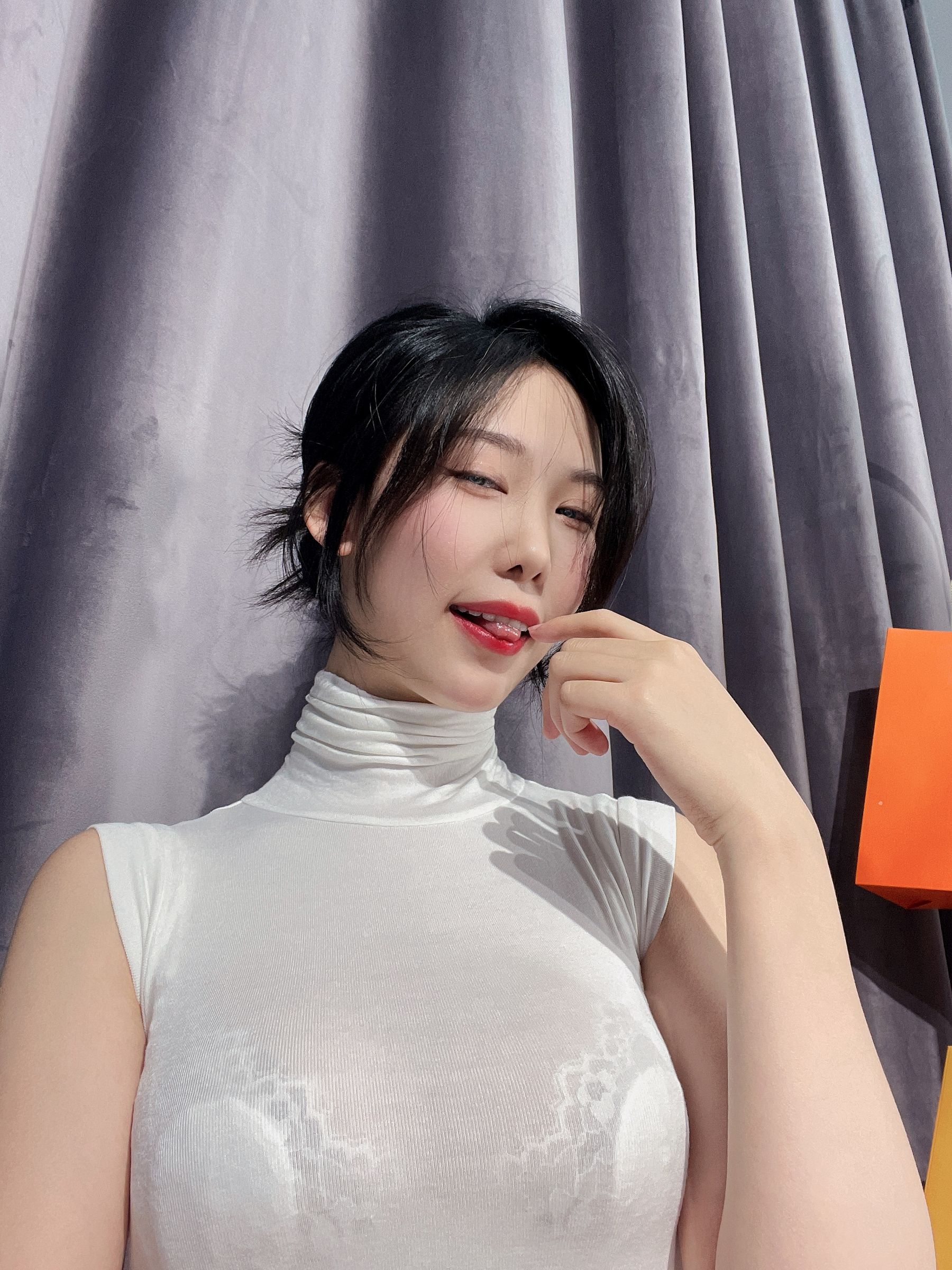 抖娘-利世图集 – 珍珠姐姐 [42P]