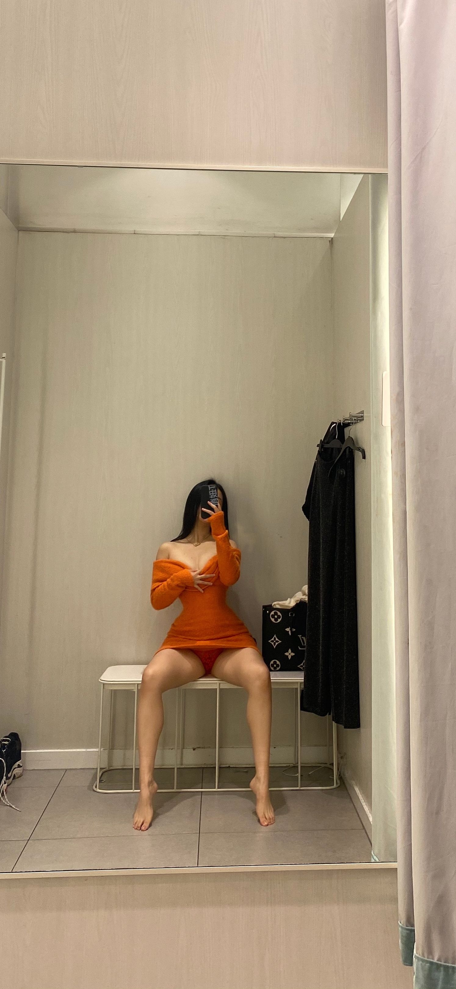 俏妞qiaoniuTT – 试衣间2.0 [13P]