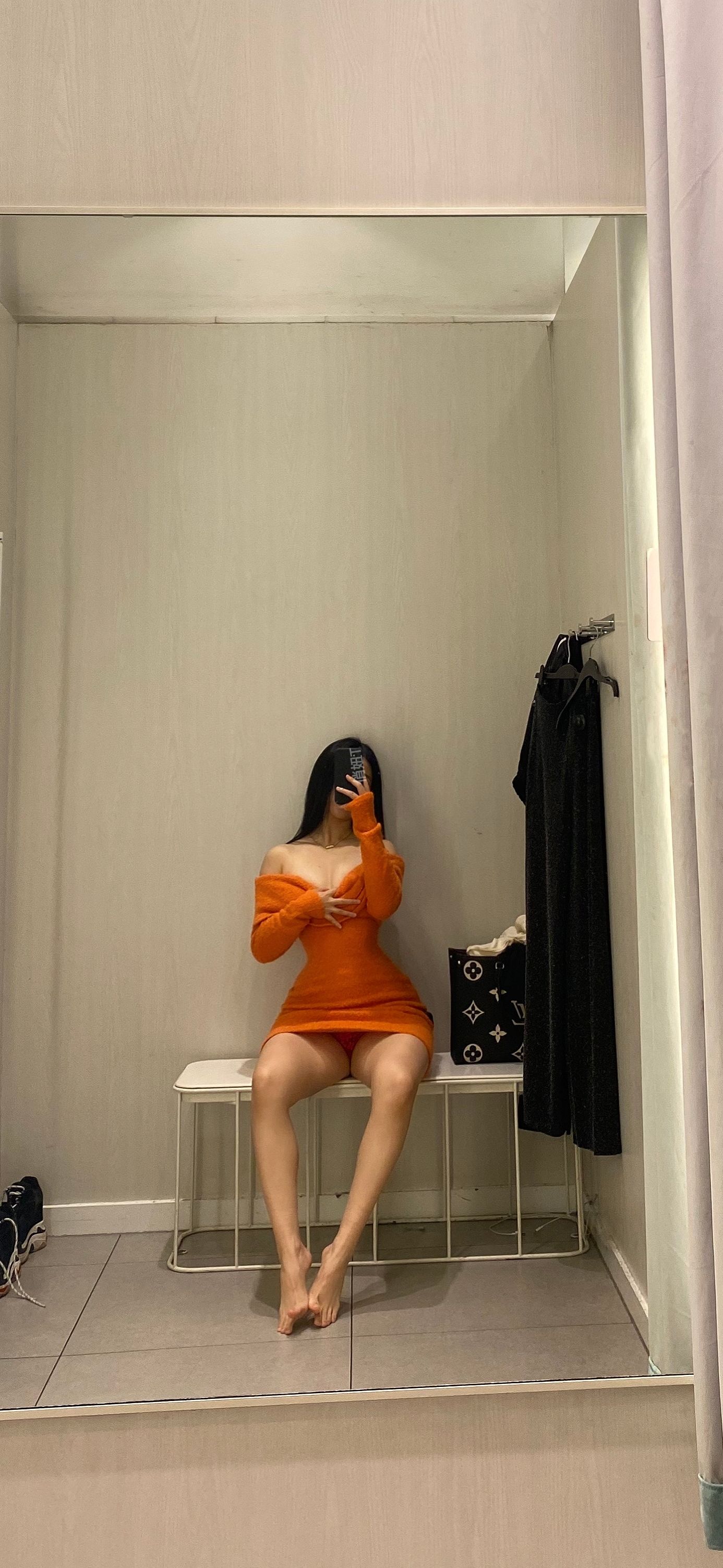 俏妞qiaoniuTT – 试衣间2.0 [13P]