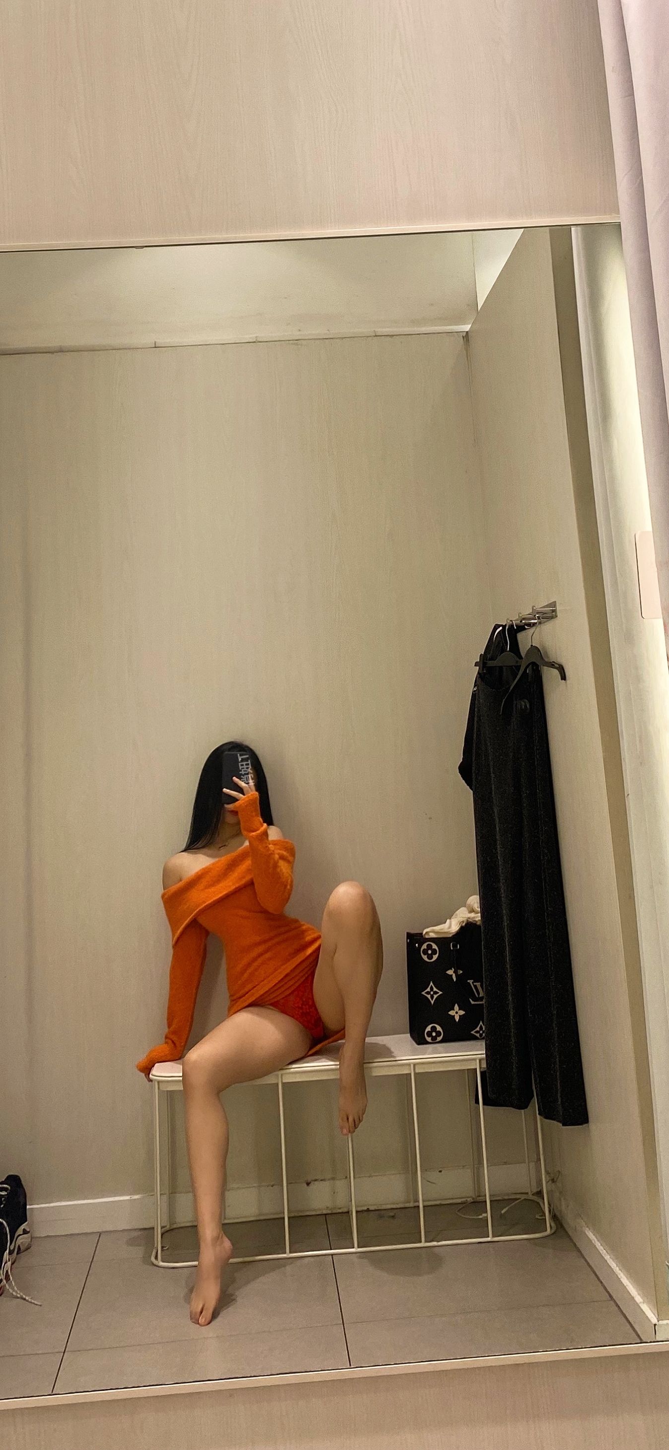 俏妞qiaoniuTT – 试衣间2.0 [13P]