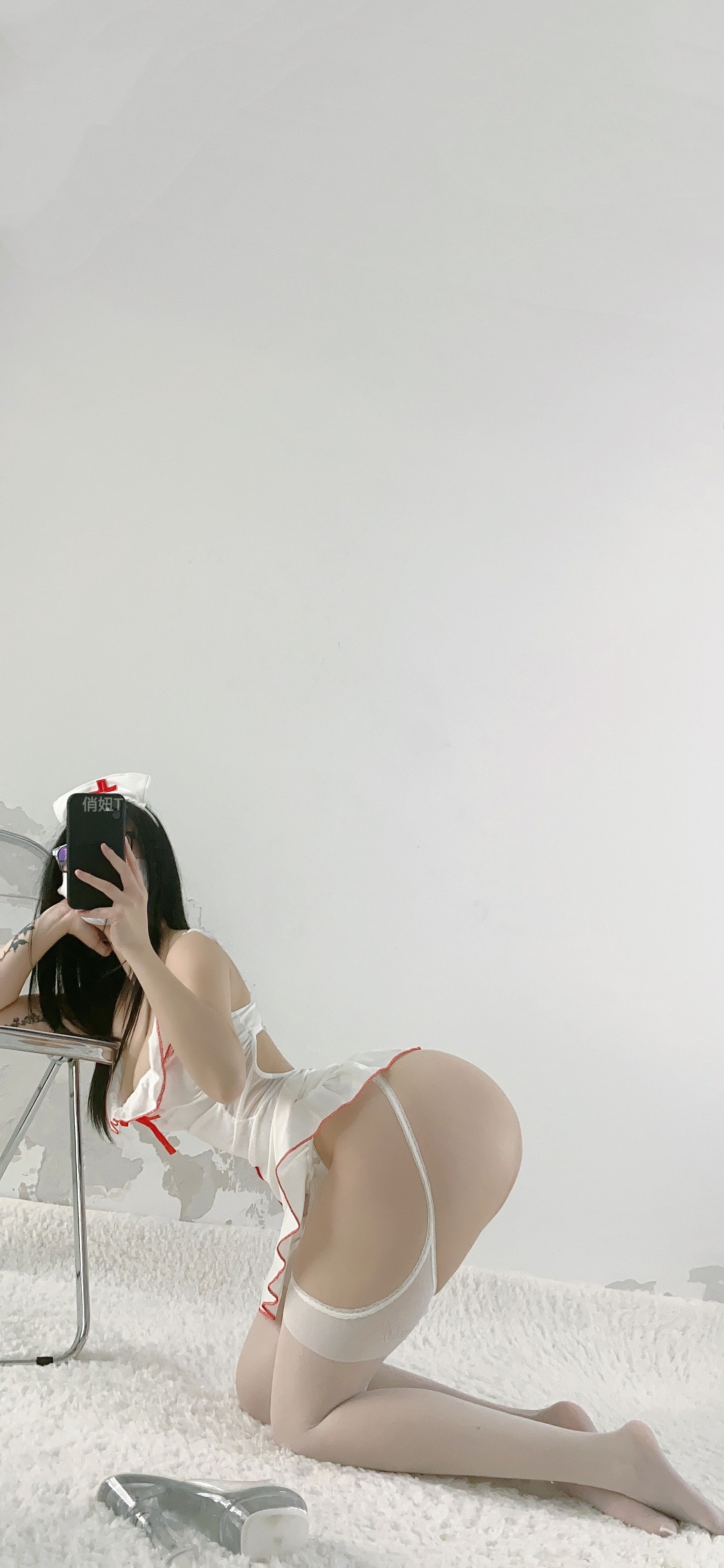 俏妞qiaoniuTT – 护士姐姐 [18P]