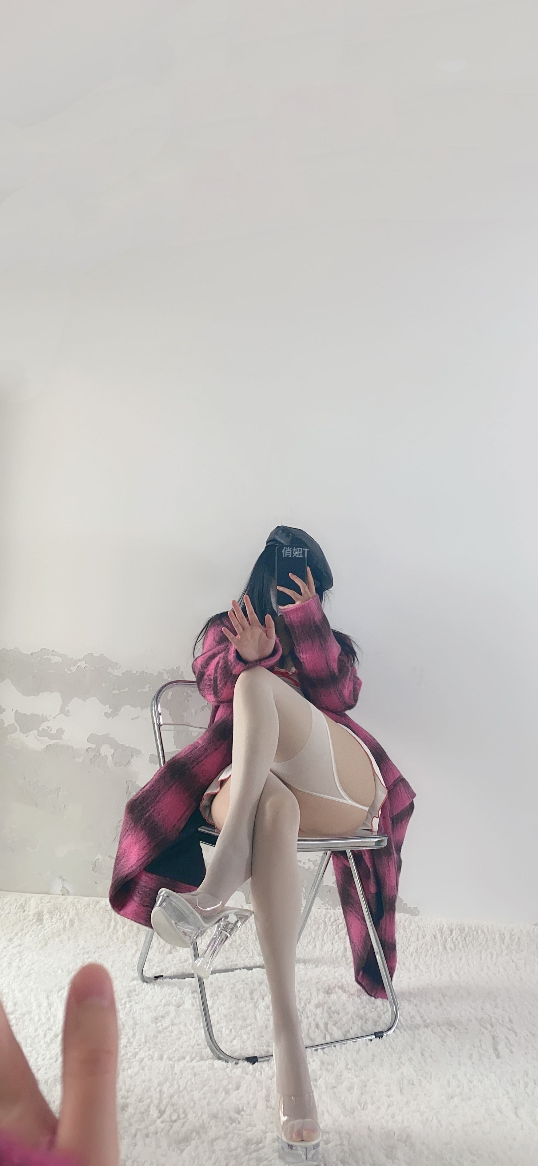 俏妞qiaoniuTT – 护士姐姐 [18P]