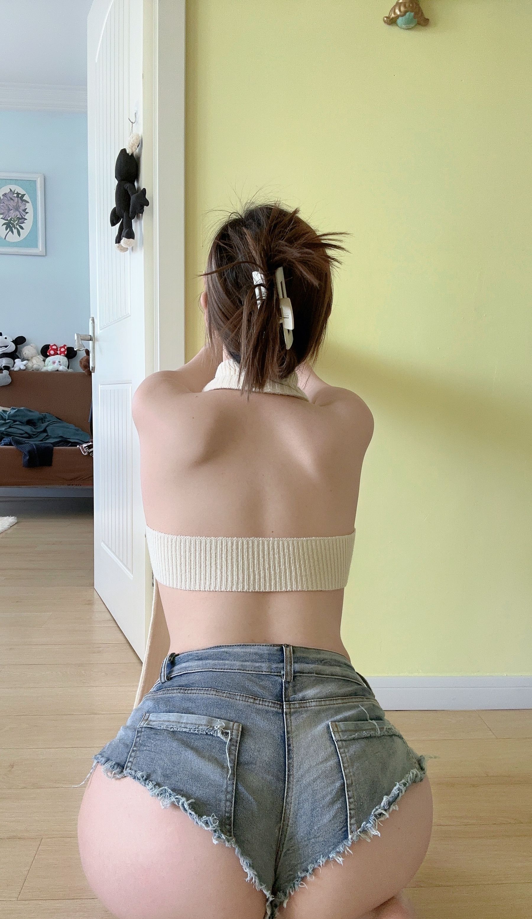 乙醇子 – 三角牛仔短裤 [21P]