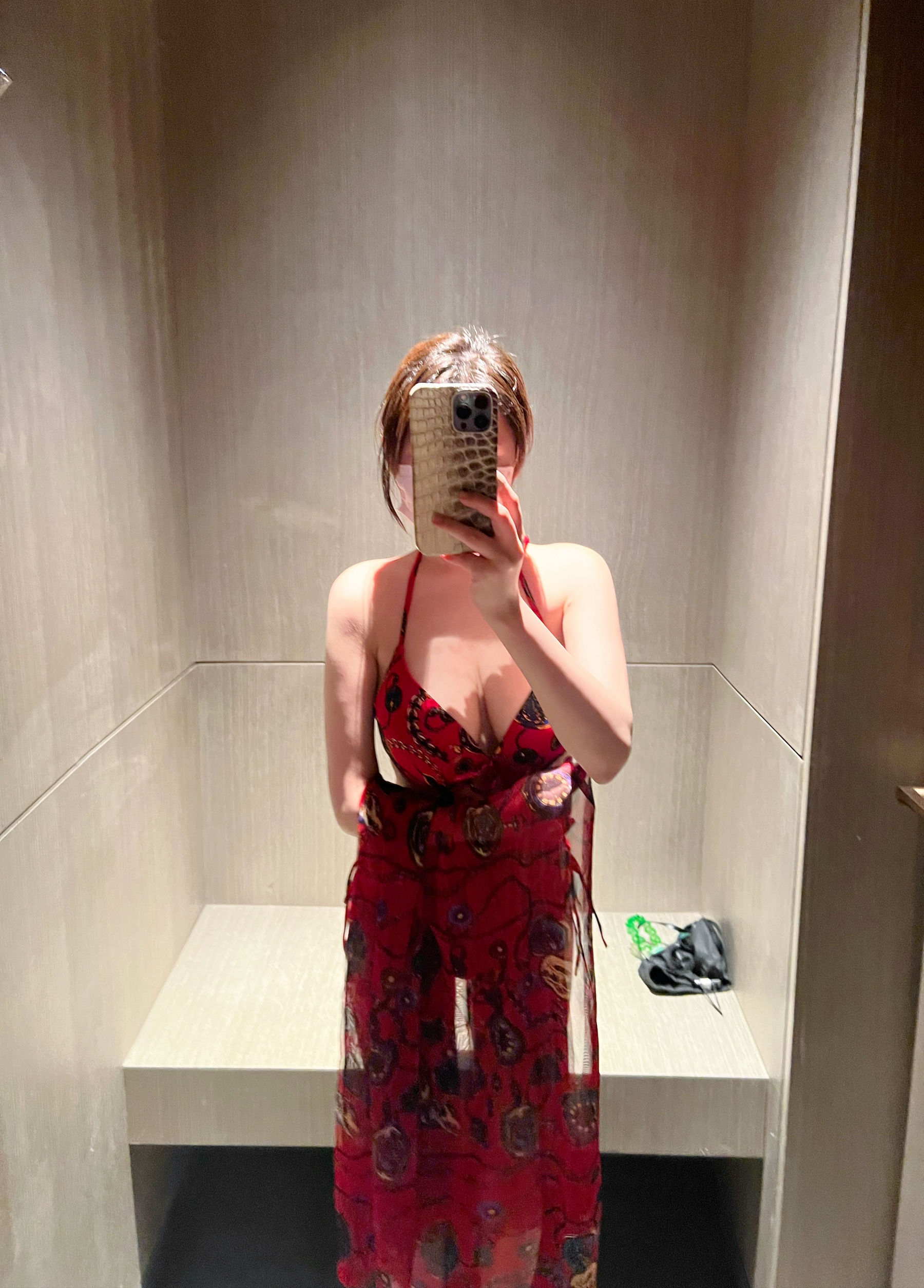 奔跑的晶骡儿 – 红色内衣 [39P]