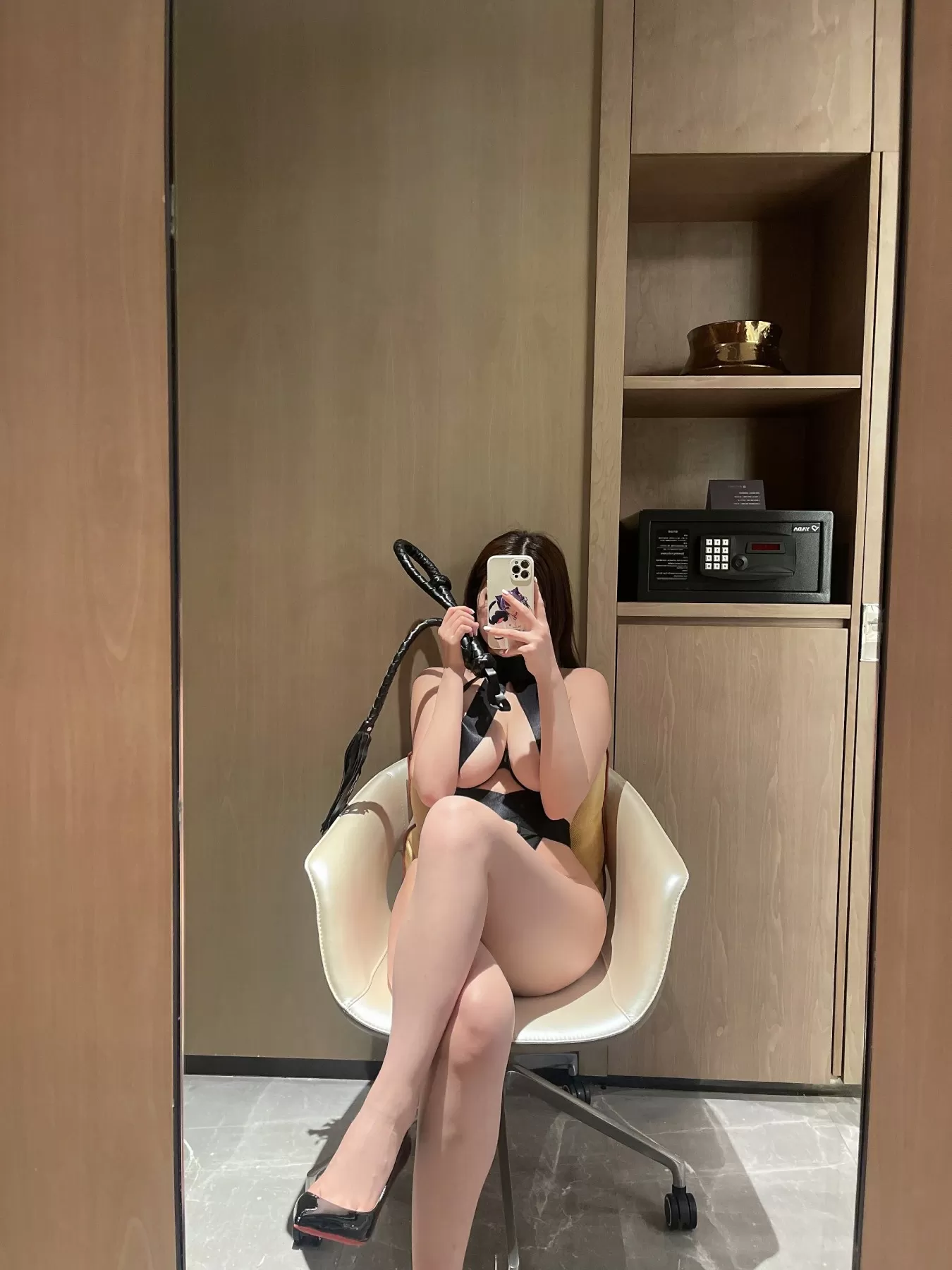 奶宝妹纸 – 让你着迷 [22P]