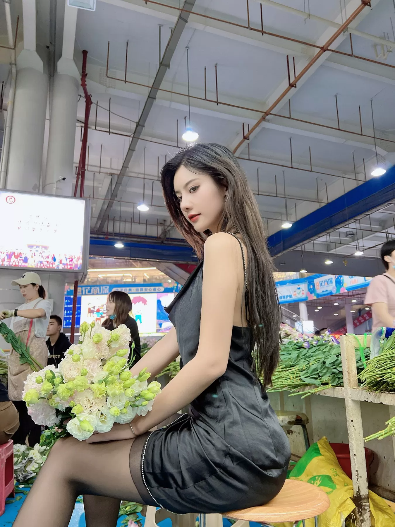 就是阿朱啊 – 微密圈私拍流出图集8 [25P]