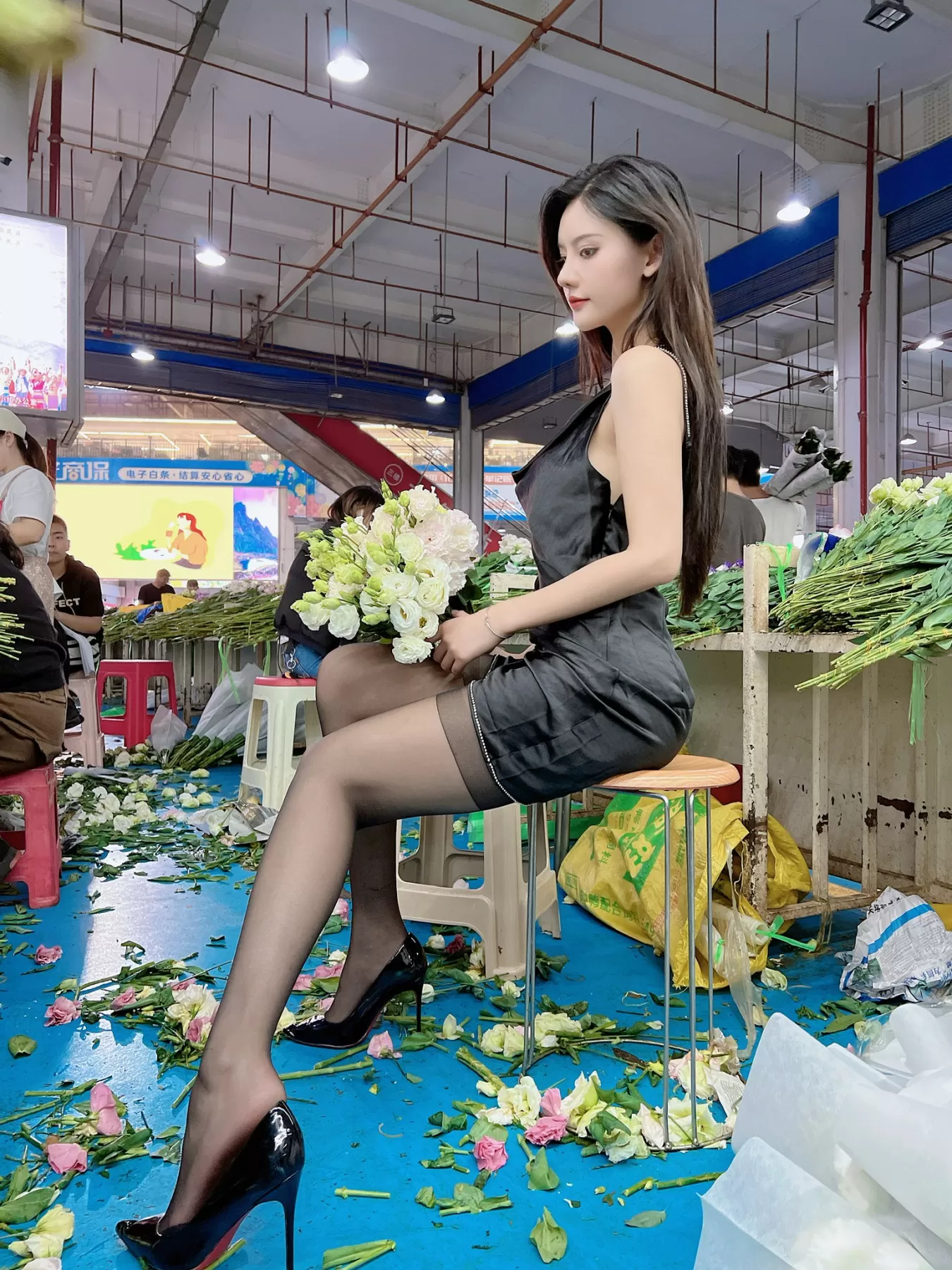 就是阿朱啊 – 微密圈私拍流出图集8 [25P]