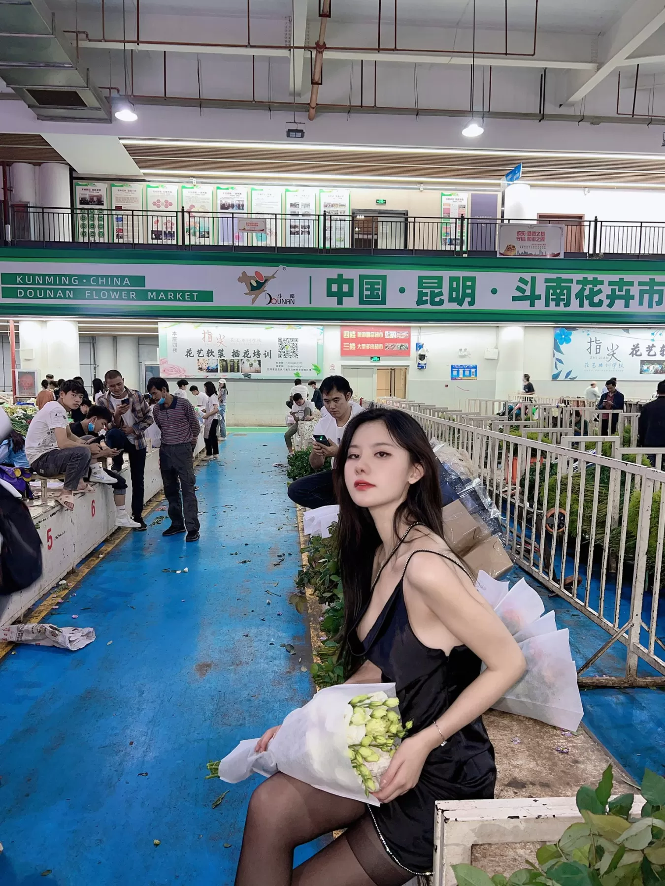 就是阿朱啊 – 微密圈私拍流出图集8 [25P]