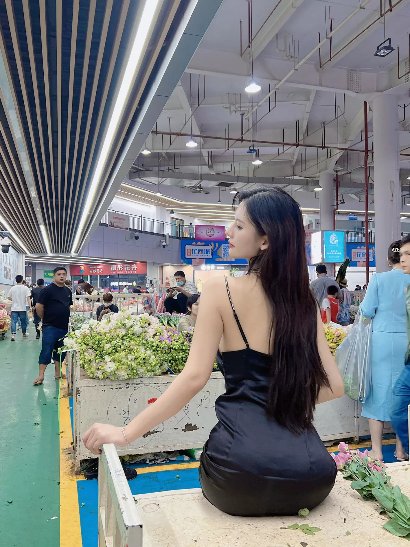 就是阿朱啊 – 微密圈私拍流出图集8 [25P]