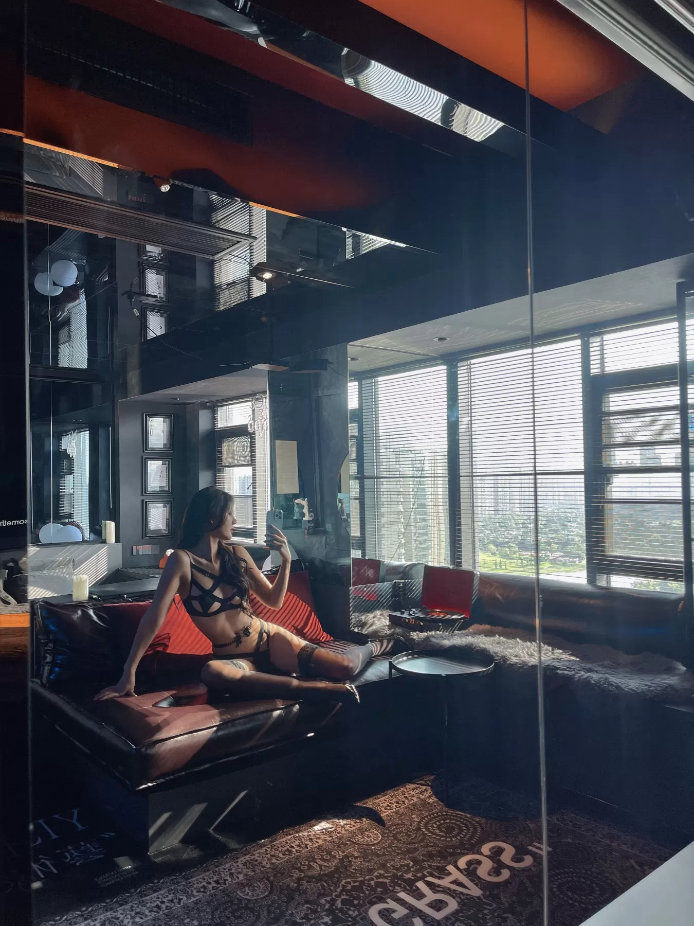 就是阿朱啊 – 微密圈私拍流出图集10 [30P]