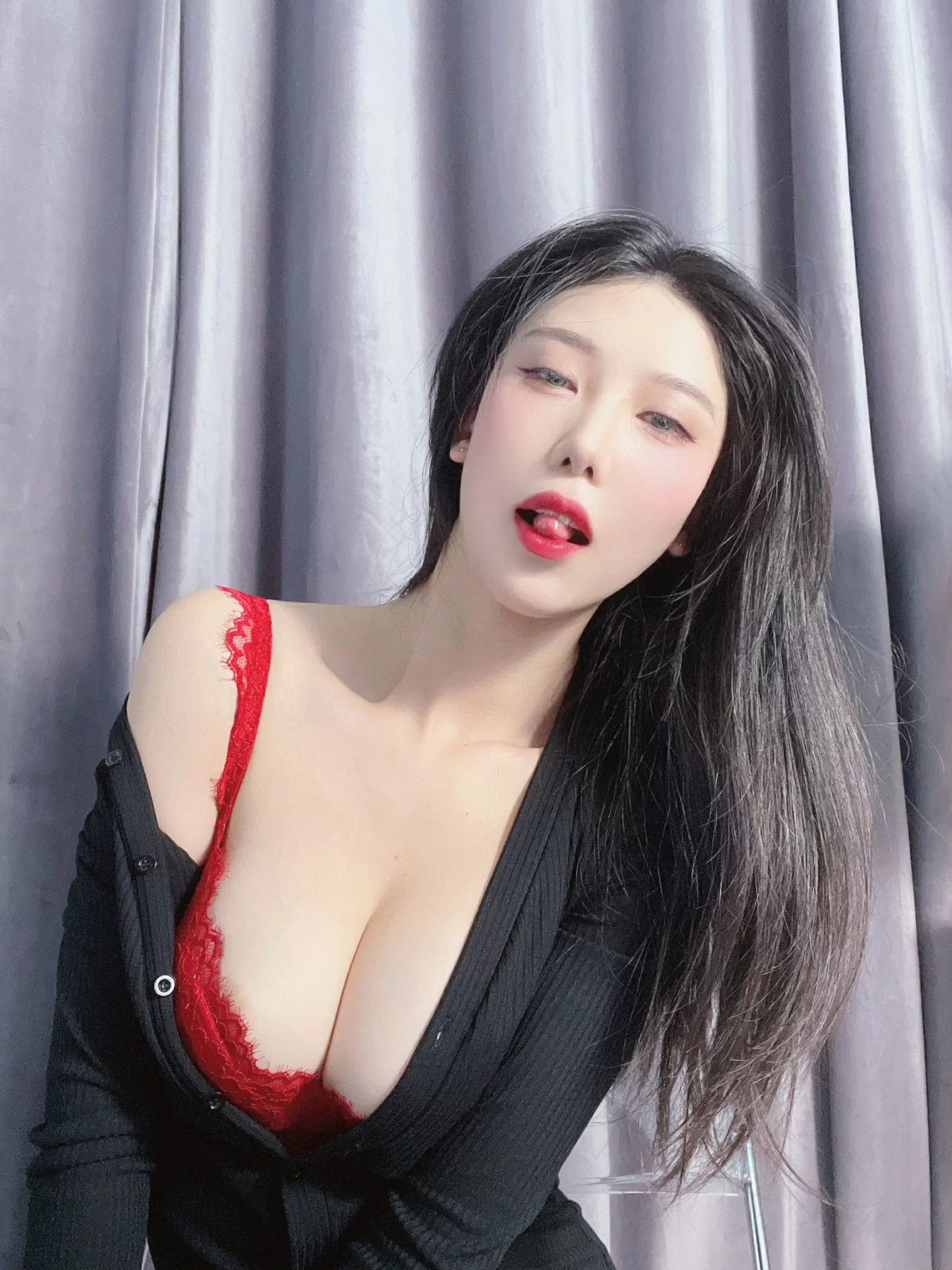 抖娘-利世 – 新年祝福 [14P]